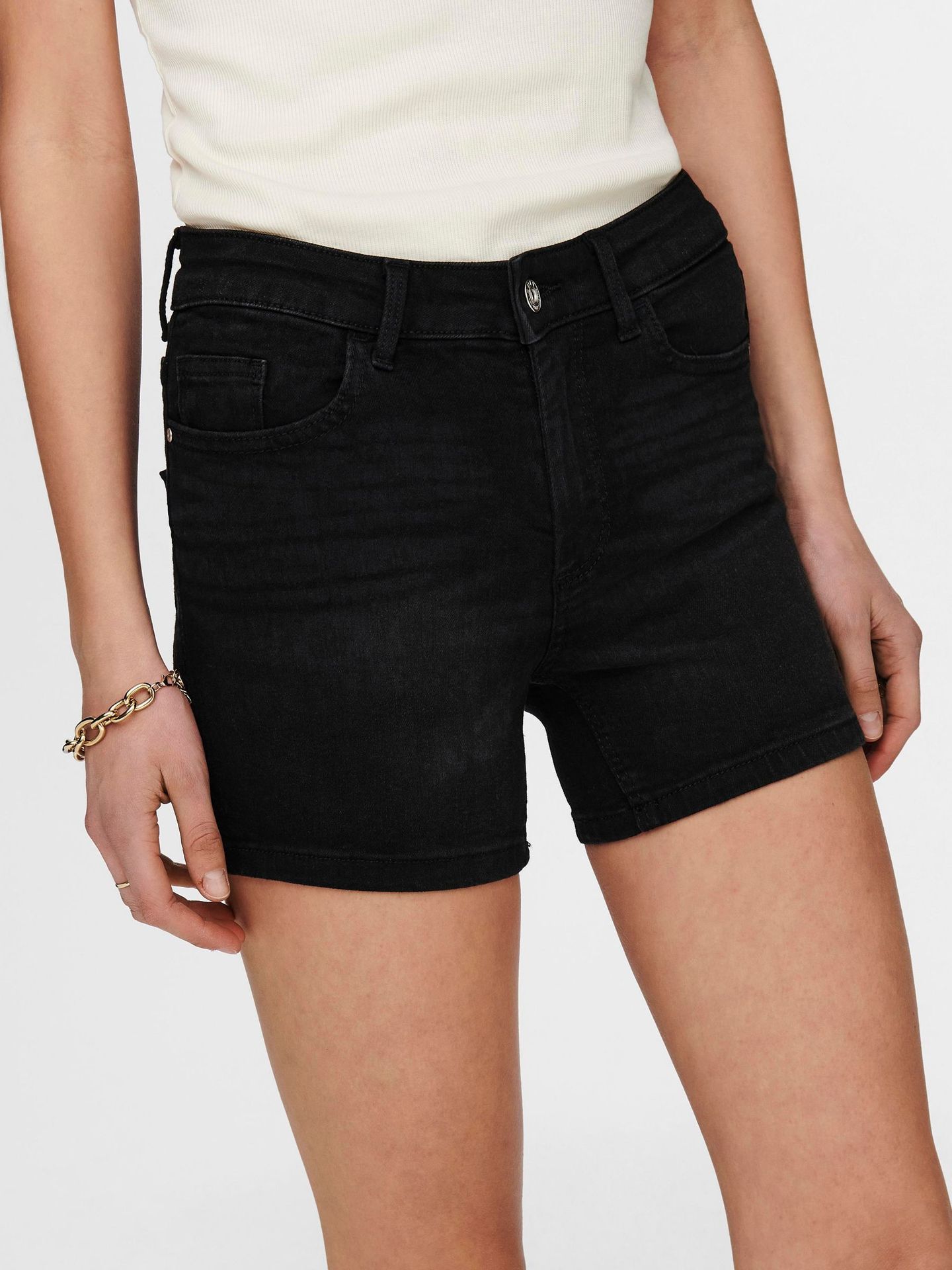 Only ONLBLUSH  LIFE MID SK RAW SHORTS NO - Black Denim Black Denim 2900125315059