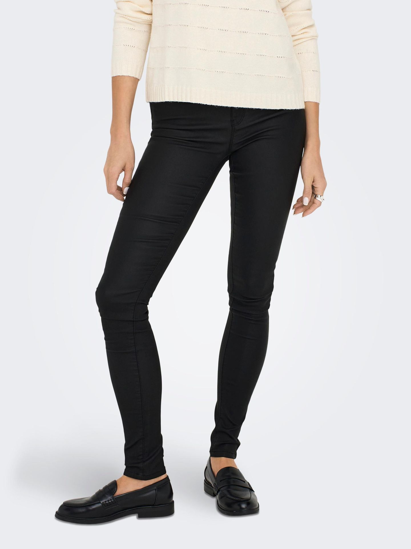 Only ONLANNE K MID WAIST COATED PNT NOOS - Black Black 2900125891119
