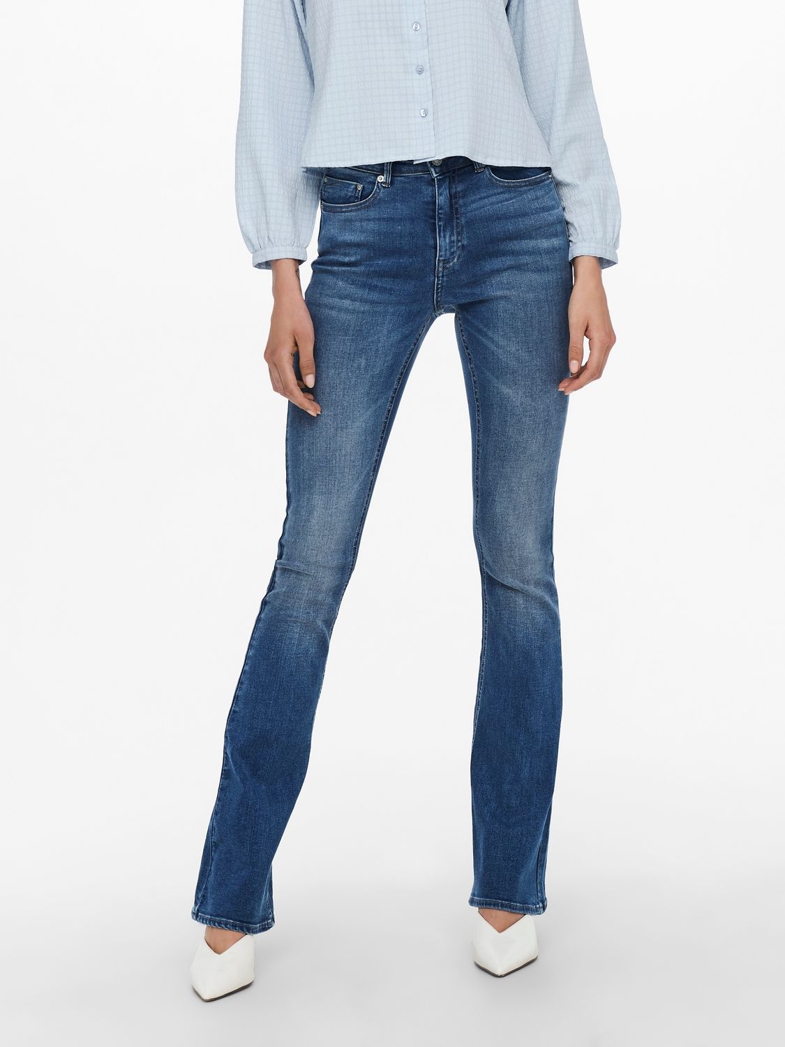 Only ONLPAOLA LIFE HW FLARED AZG0007 NOO - Medium Blue  Medium Blue Denim 2900126322155