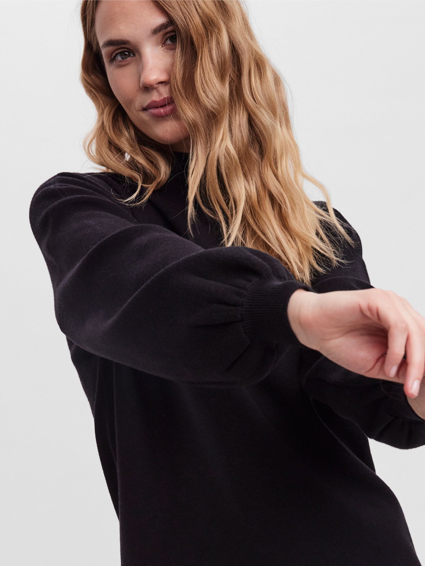 Vero Moda VMNANCY LS FUNNELNECK DRESS GA BOO - Black Black 2900128173021
