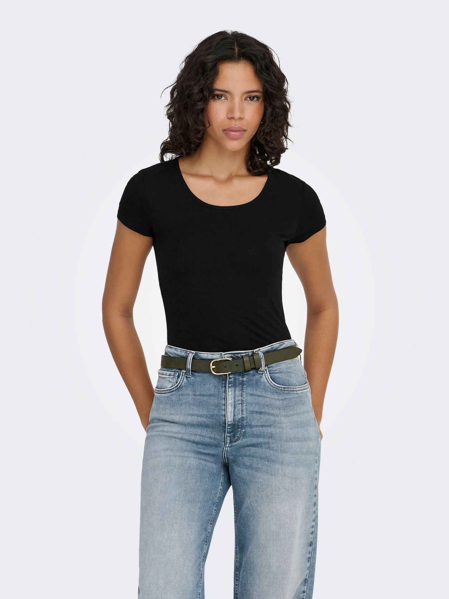 Only ONLLIVE LOVE LIFE S/S ONECK TOP NOO - Black Black 2900128492030