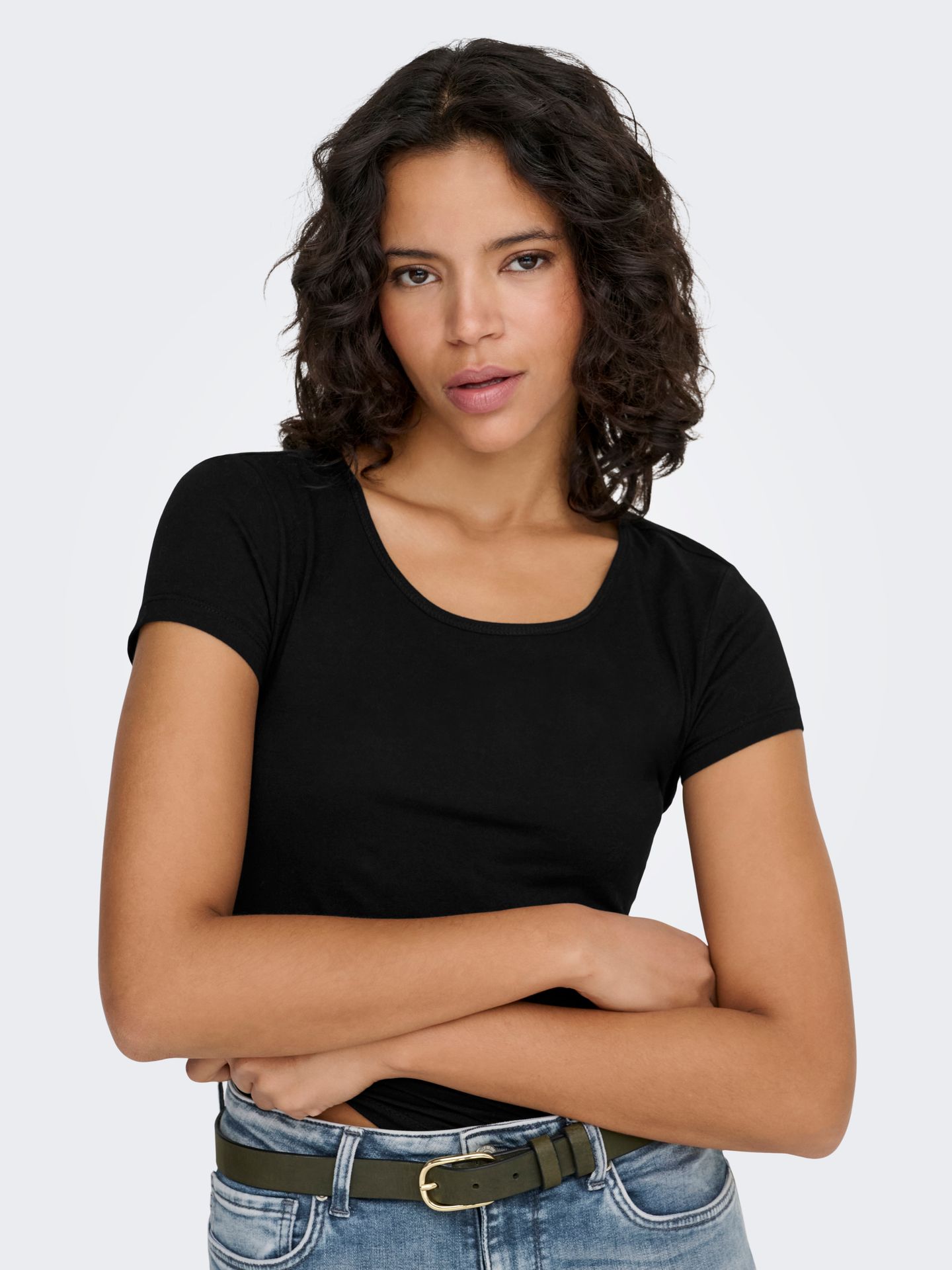 Only ONLLIVE LOVE LIFE S/S ONECK TOP NOO - Black Black 2900128492030