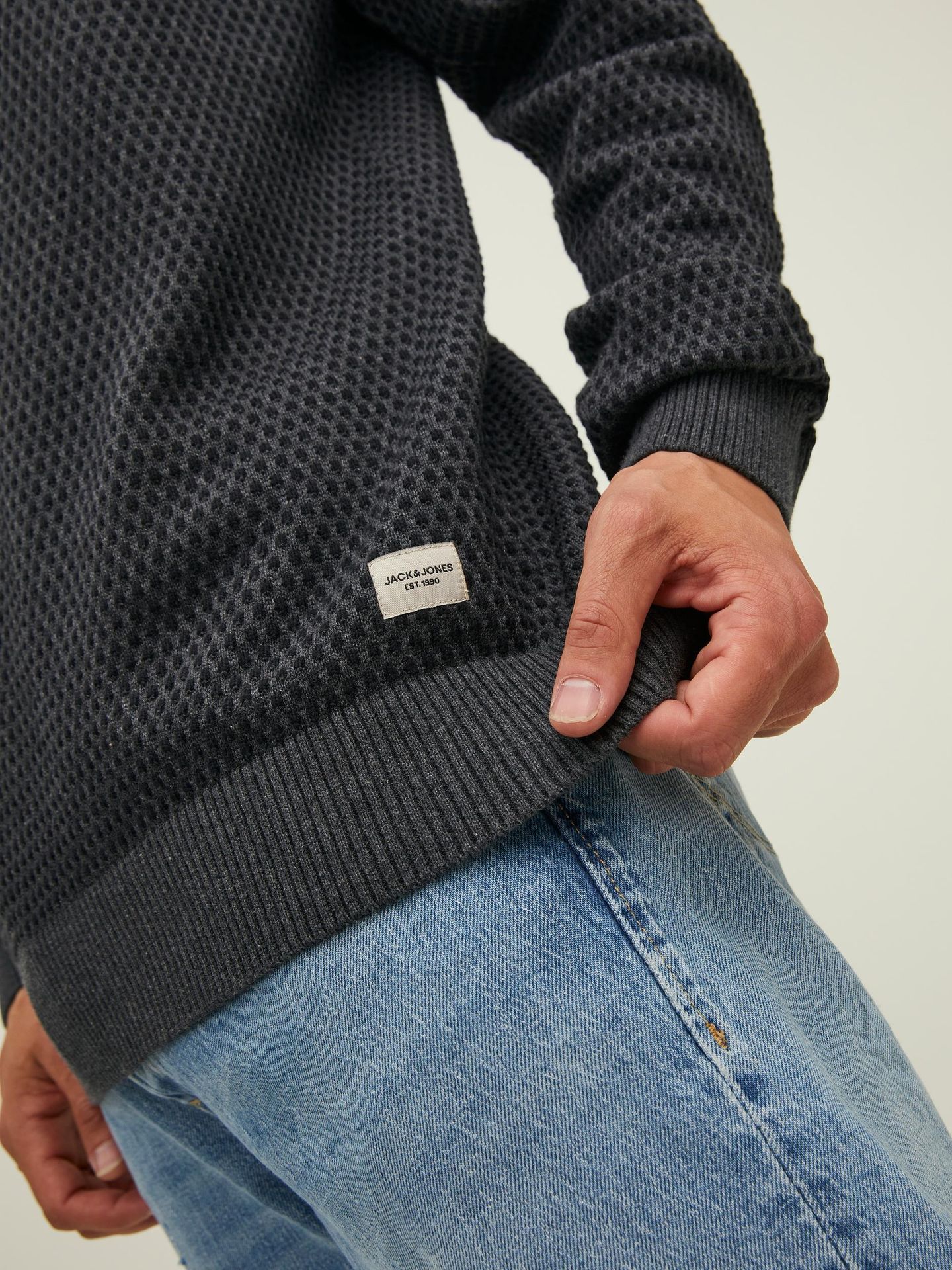 Jack & Jones JJEATLAS KNIT CREW NECK NOOS - Dark Grey Melange Dark Grey Melange 2900128846024