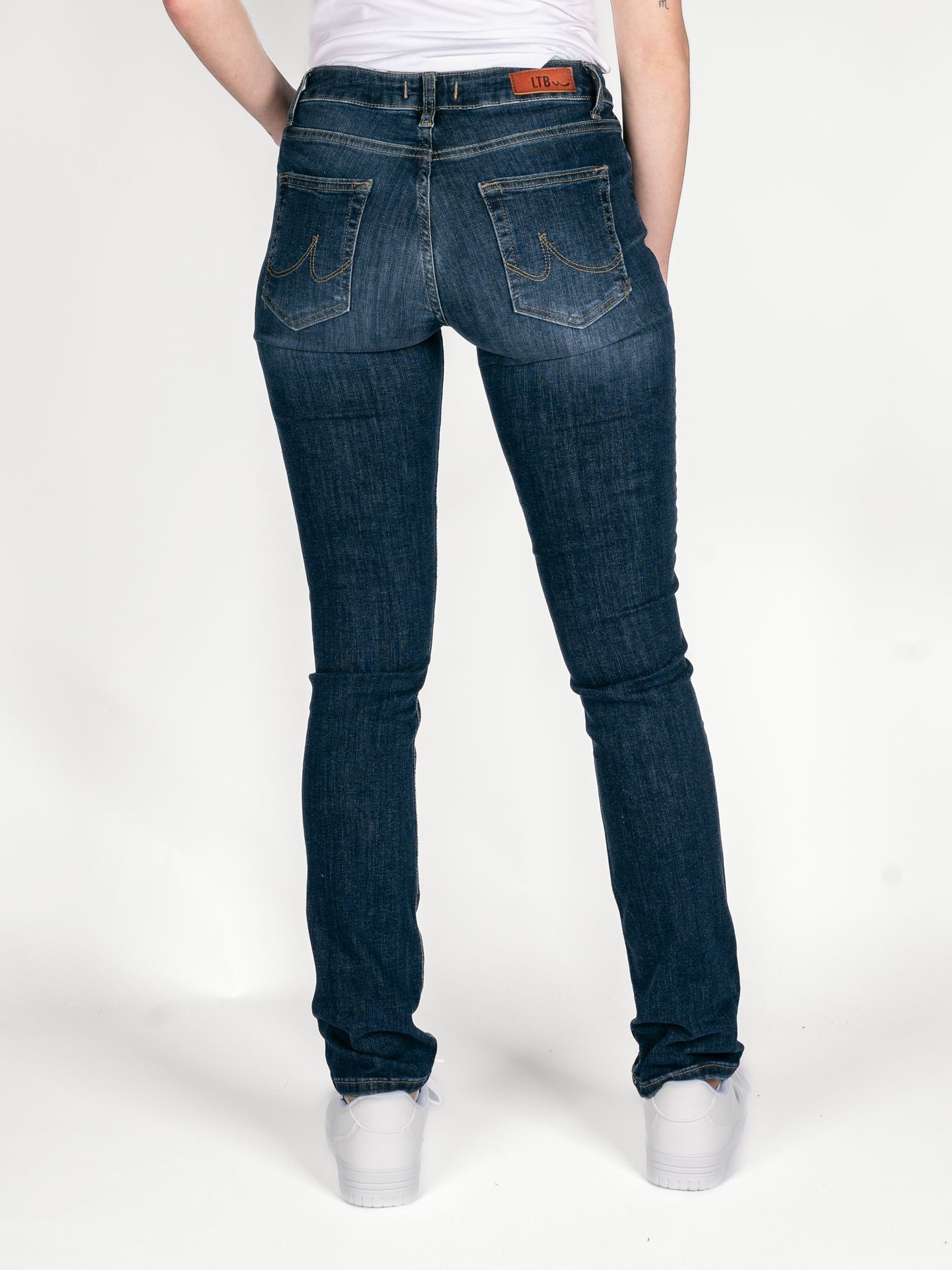 Ltb jeans Aspen y 51597 sian wash Donker Denim 2900130402317 Ltb jeans Aspen y 51597 sian wash Donker Denim 2900130402317