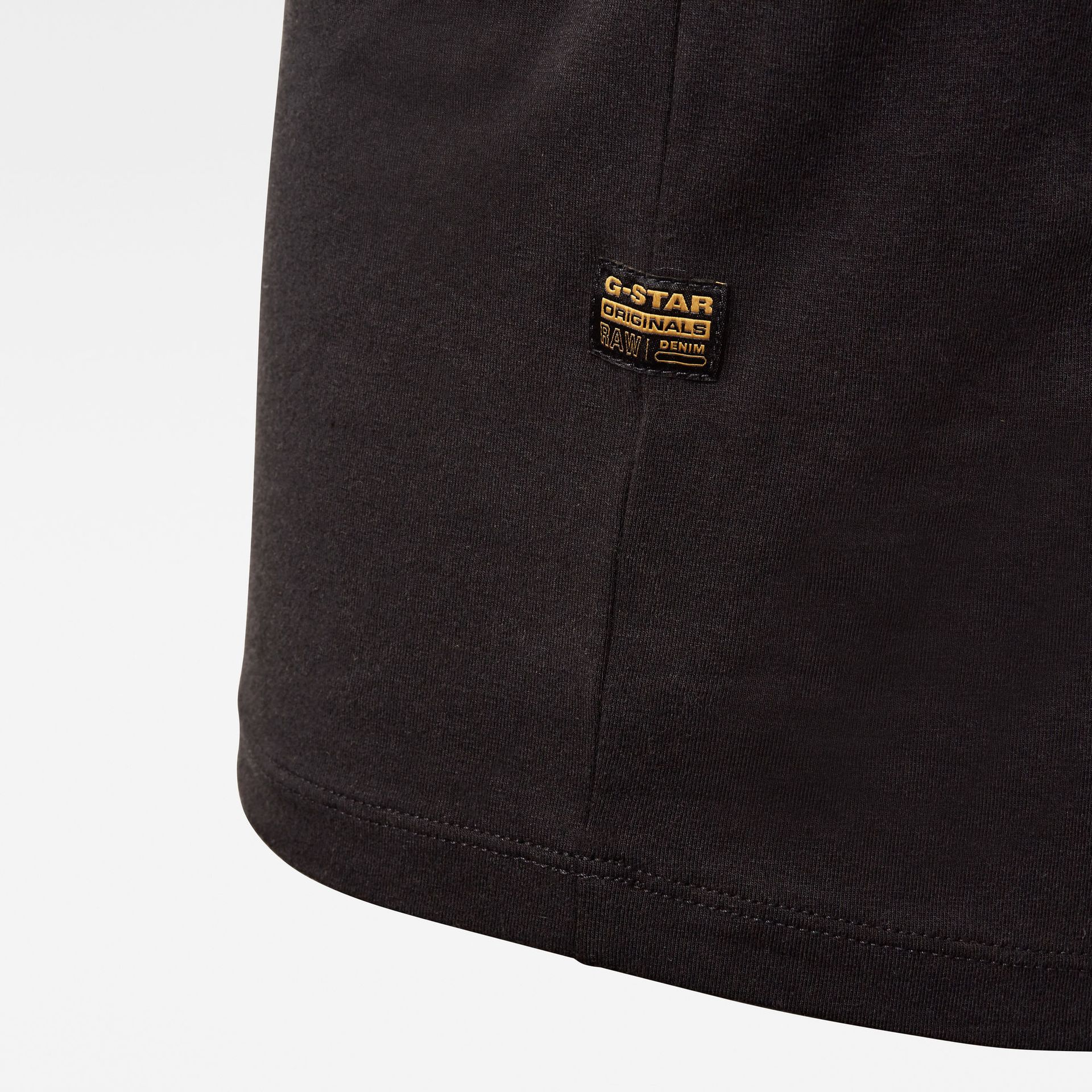 G-star Raw Slim base r t s\s 6484 - 6484 dk black 6484 dk black 2900134779033 G-star Raw Slim base r t s\s 6484 - 6484 dk black 6484 dk black 2900134779033