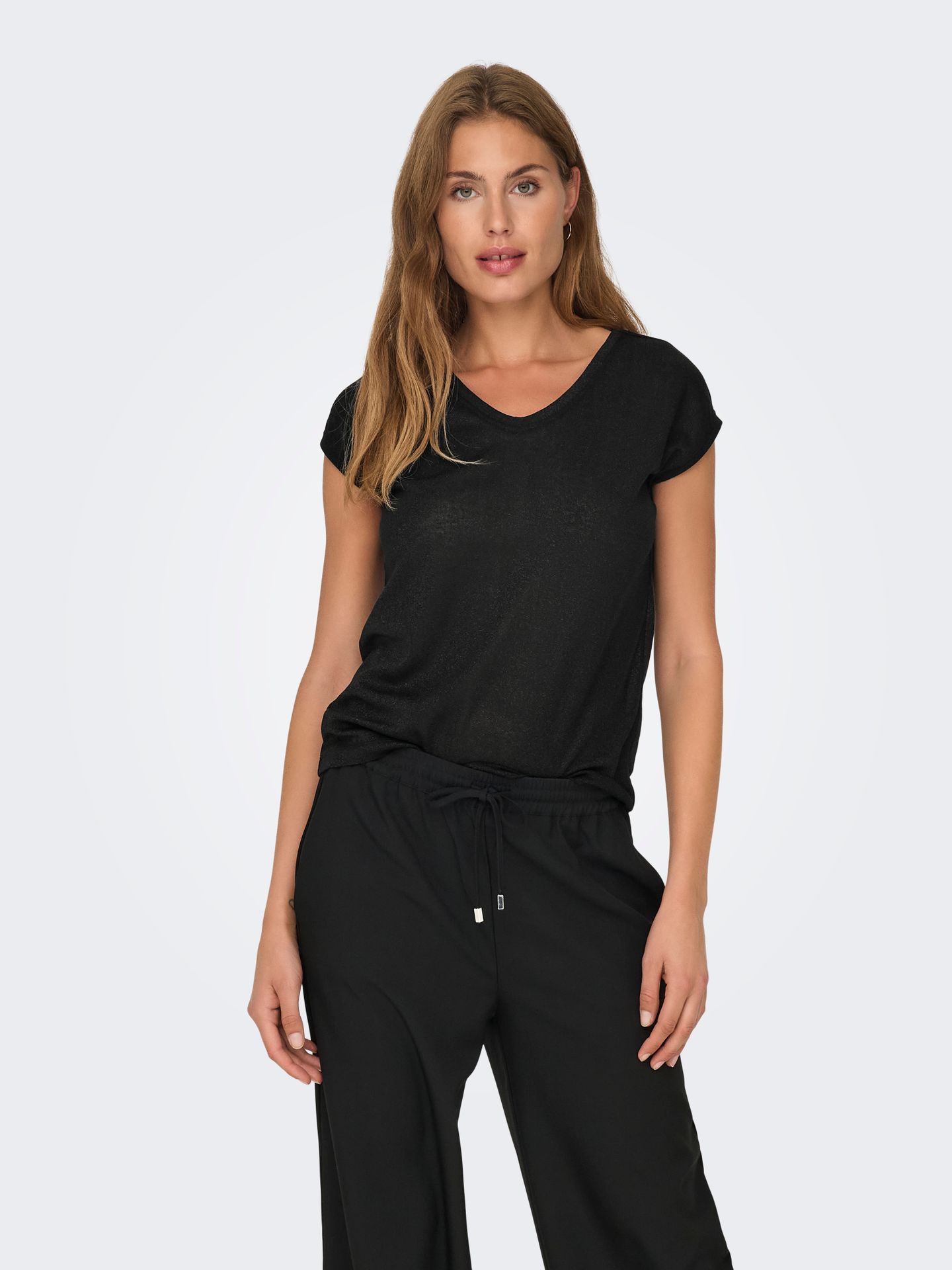 Only ONLSILVERY S/S V NECK LUREX TOP JRS Black 2900135084013