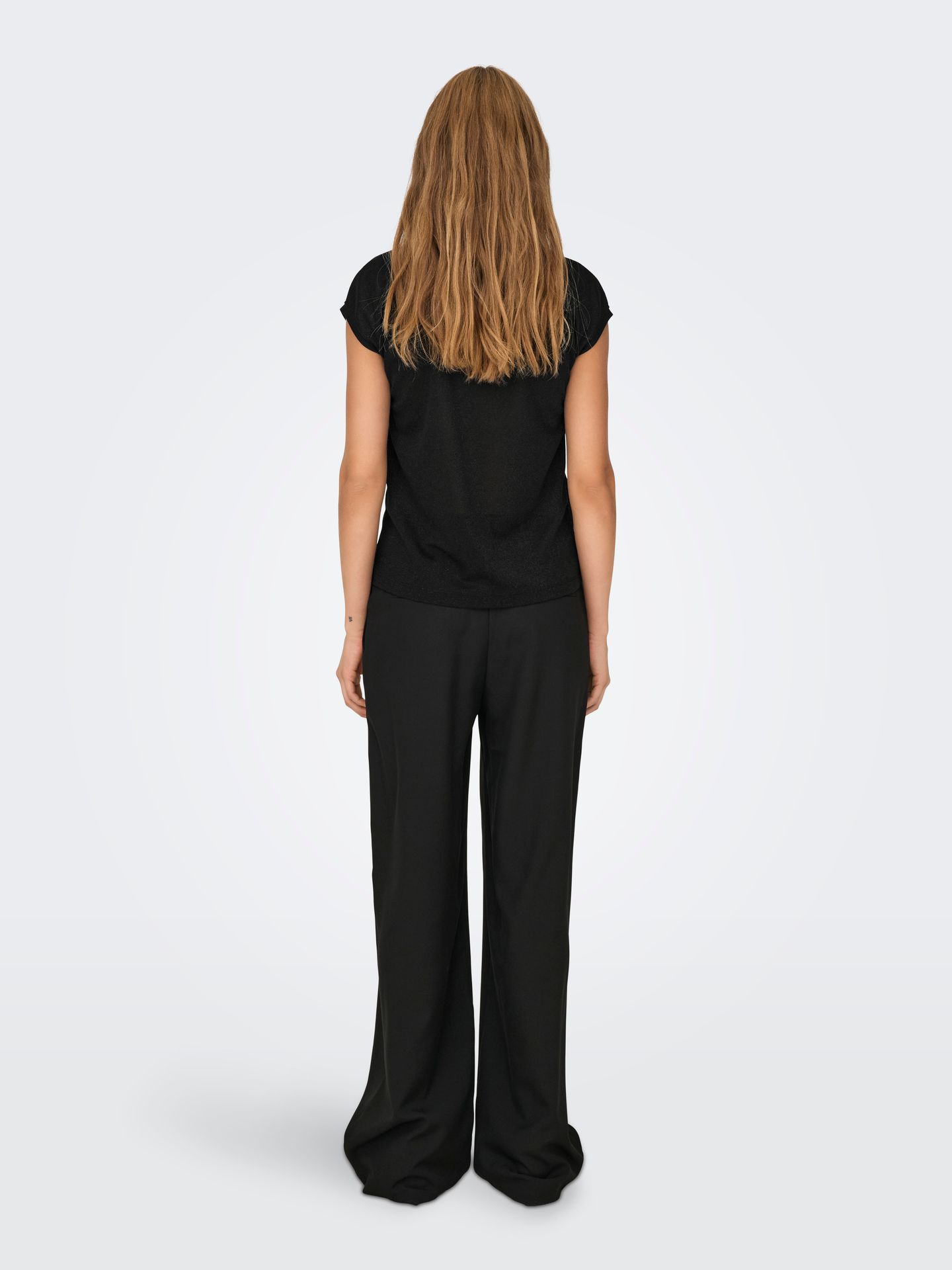 Only ONLSILVERY S/S V NECK LUREX TOP JRS Black 2900135084013