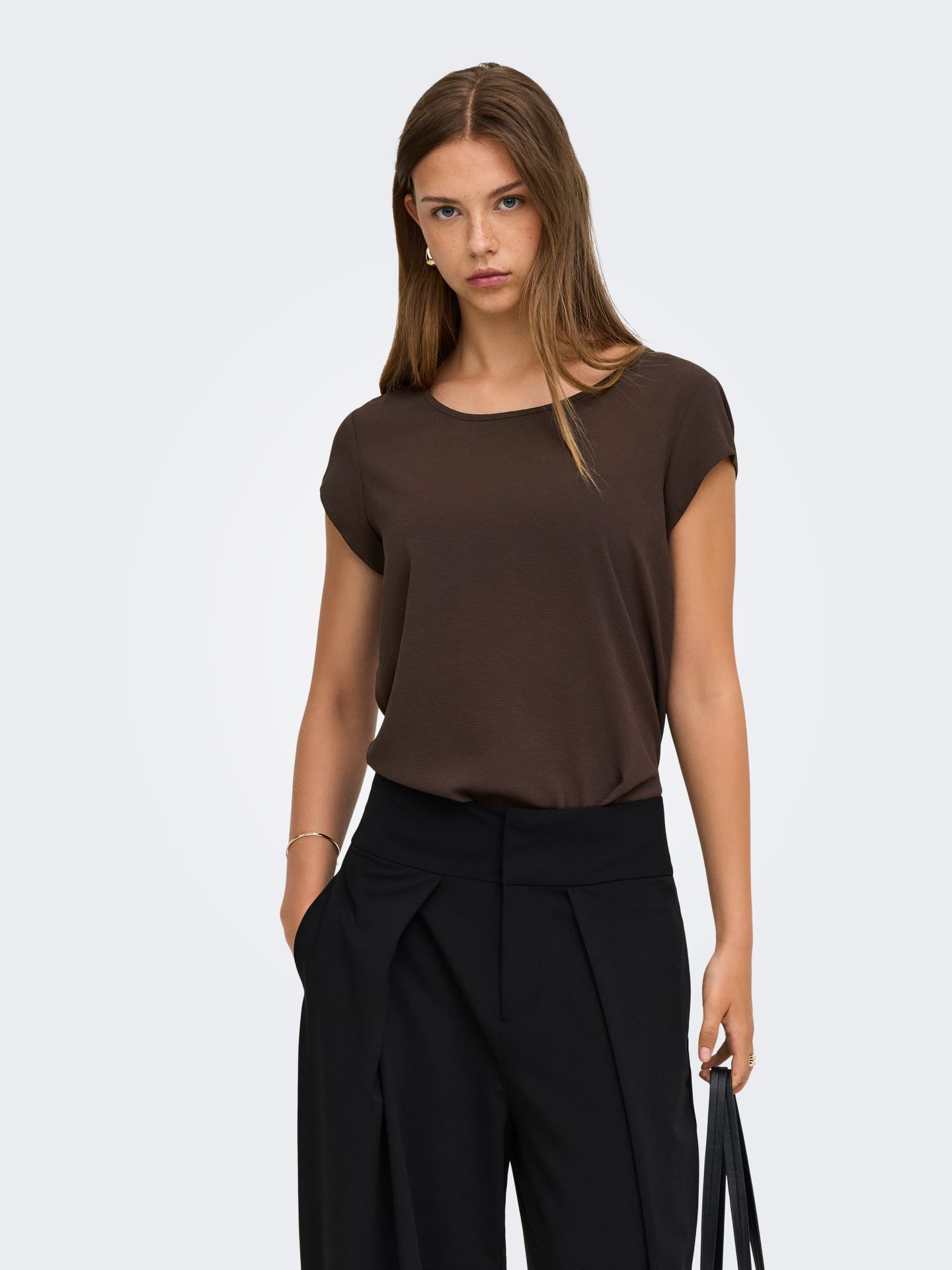 Only ONLVIC S/S SOLID TOP NOOS PTM Coffee Bean 00101974-EKA26011400003147