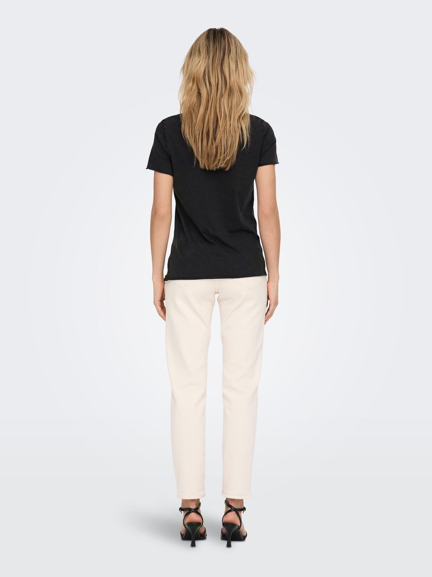 Only ONLLUCY REG S/S TOP JRS NOOS Black/Genuine 2900136708048