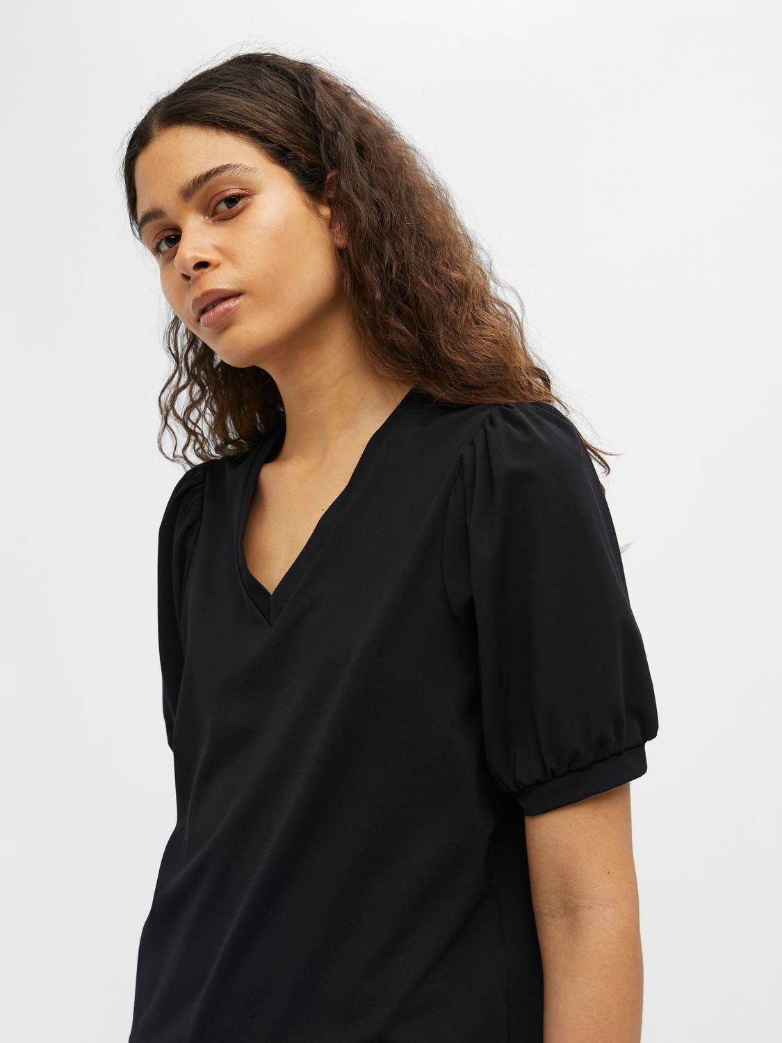 Object OBJCAROLINE S/S TOP NOOS Black 2900145965029
