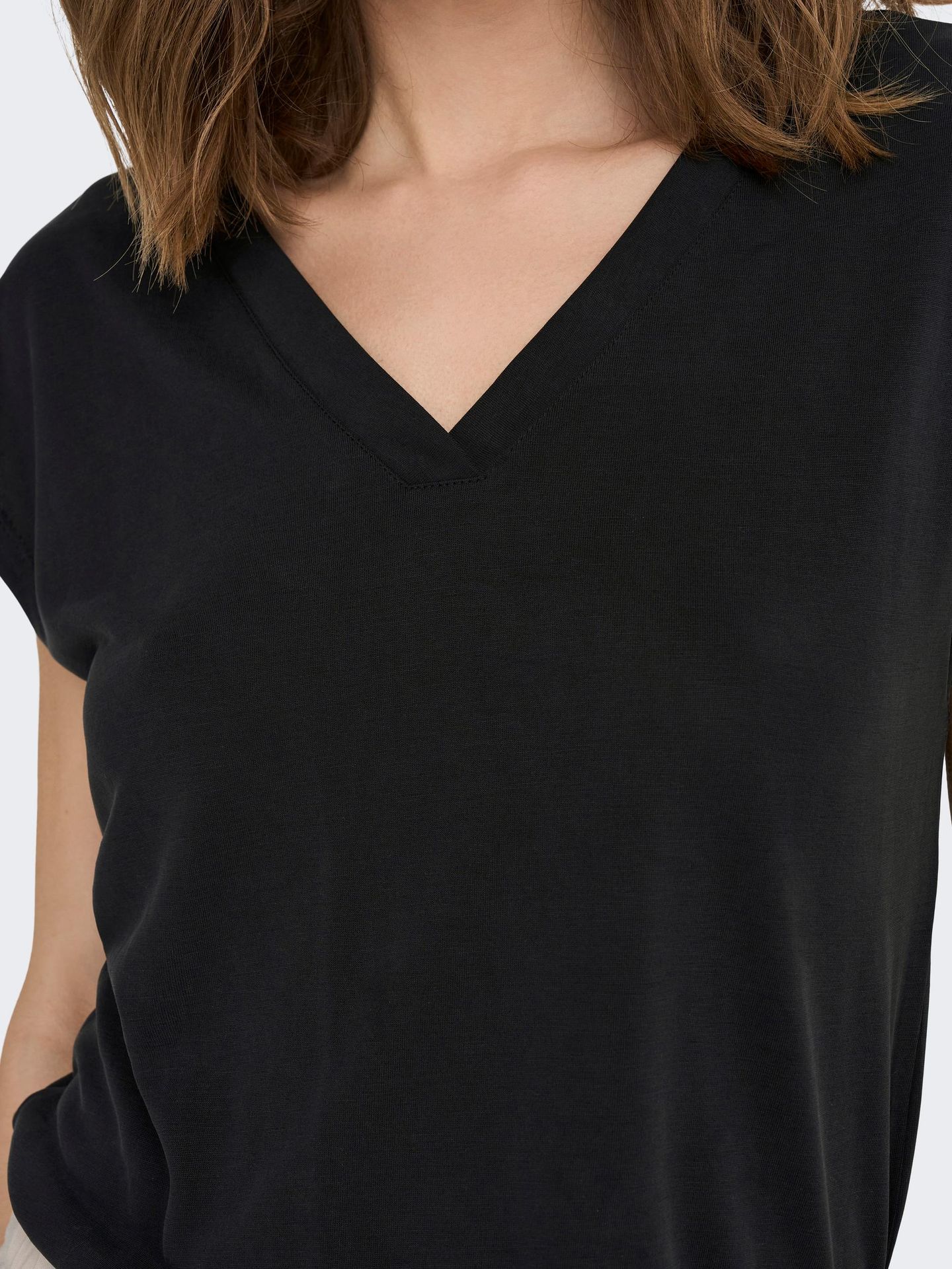 Only ONLFREE S/S MODAL V-NECK TOP JRS NO Black 2900135915034