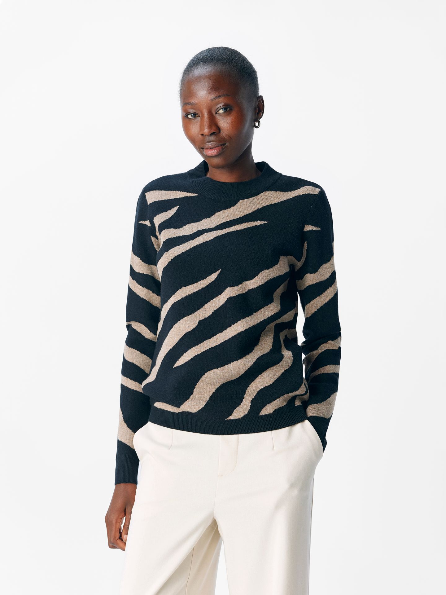 Object OBJRAY L/S  KNIT PULLOVER AOP NOOS Black/Desert taupe tiger graphic 2900159672012