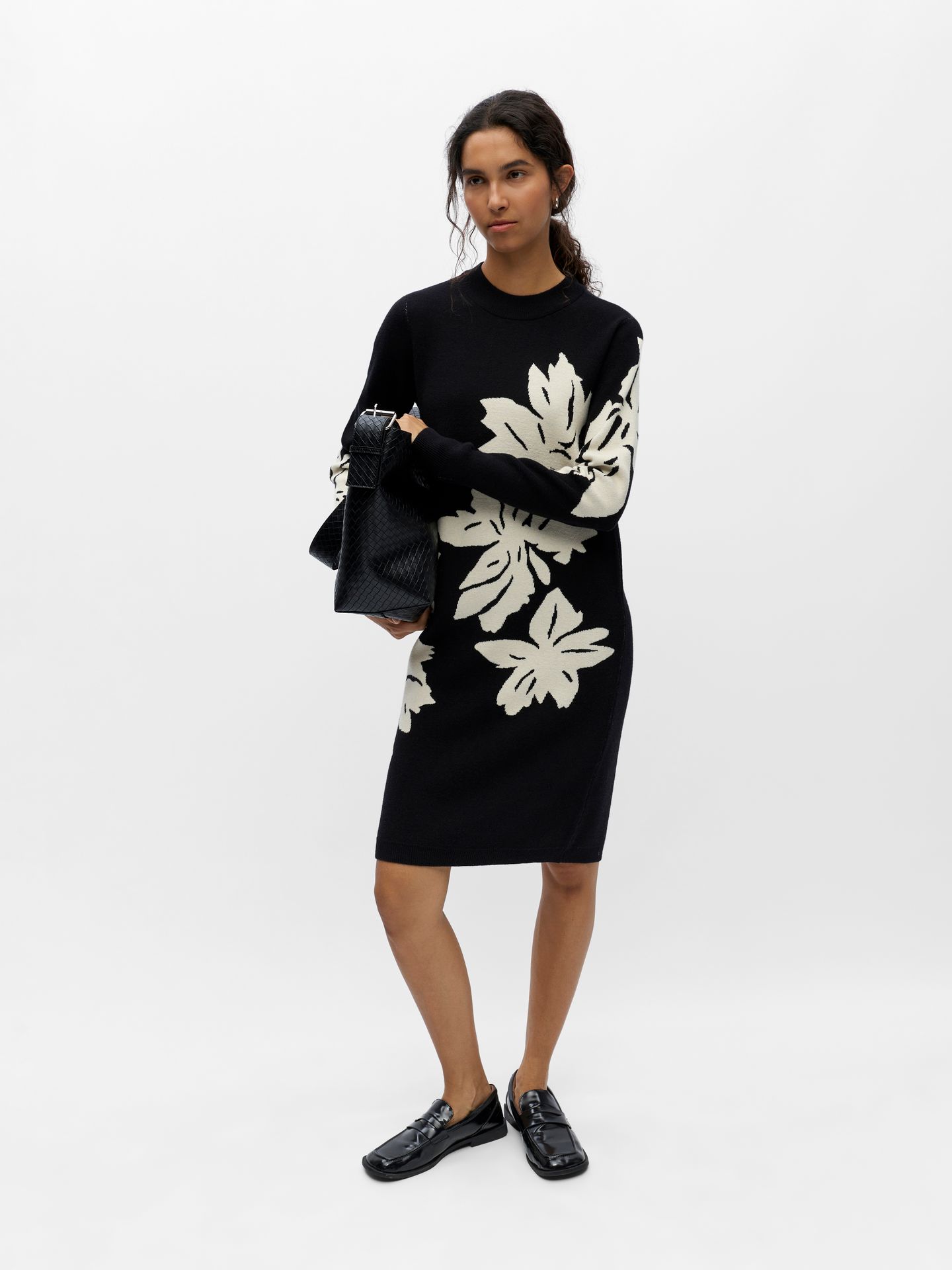 Object OBJRAY L/S  KNIT DRESS AOP NOOS Black/Sandshell big flower 2900169559013