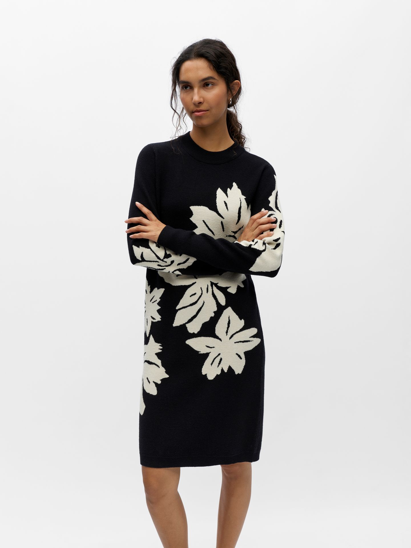 Object OBJRAY L/S  KNIT DRESS AOP NOOS Black/Sandshell big flower 00102481-EKA22000400000244
