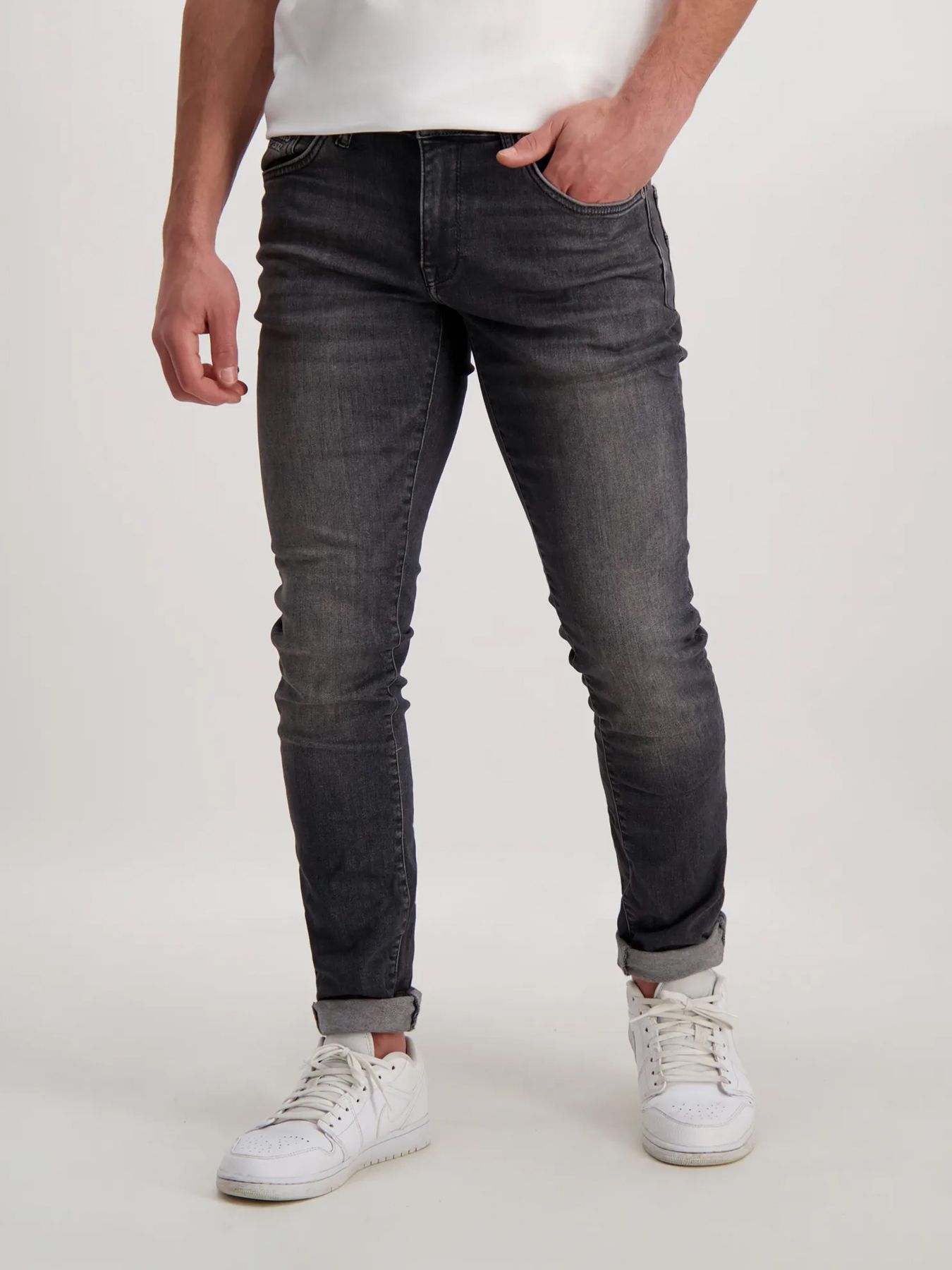 Cars jeans Jeans Bates Slim fit 41 black used 2900137349608