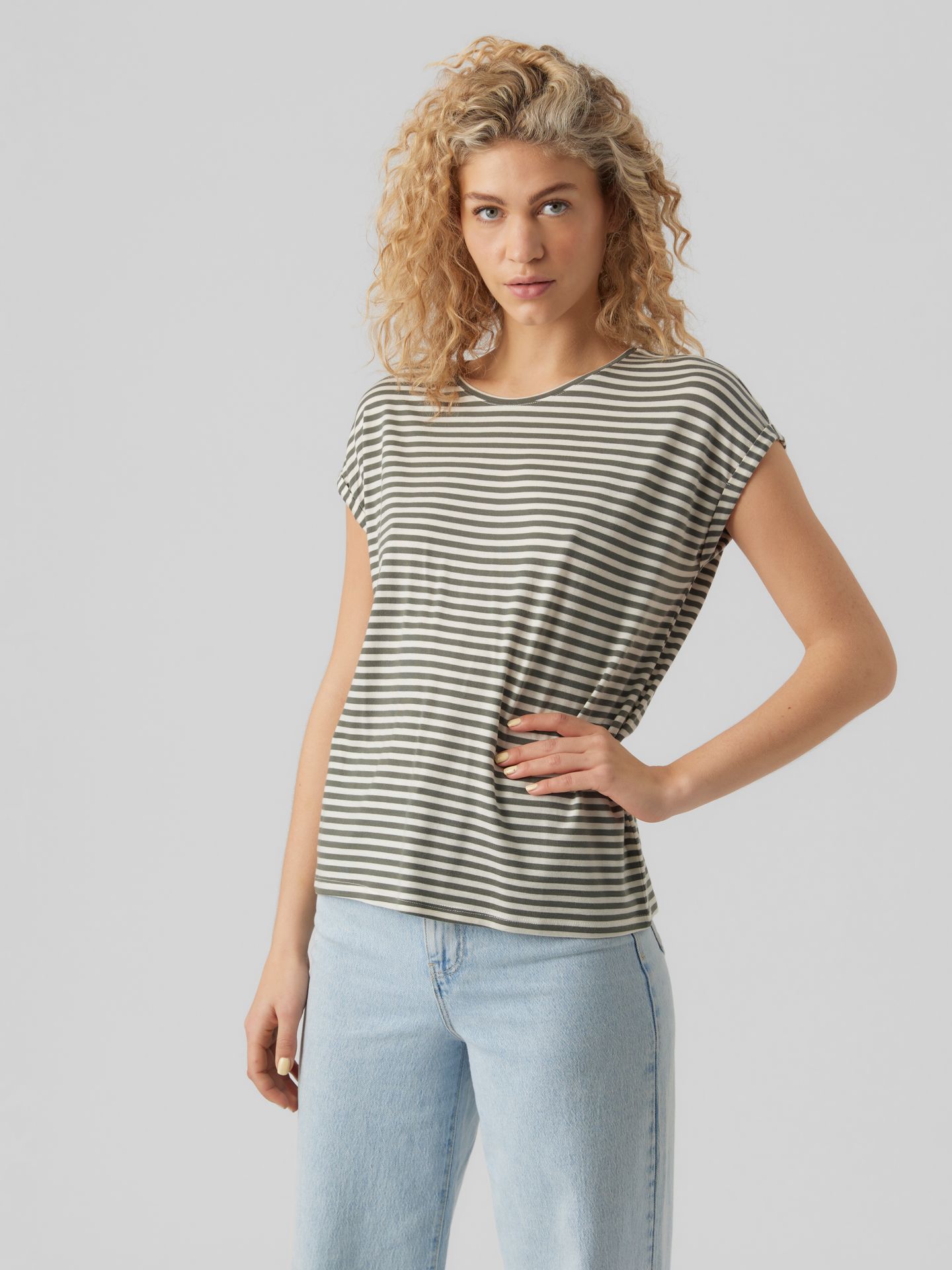 Vero Moda VMAVA PLAIN SS TOP STRIPE GA JRS  N Laurel Wreath/PRISTINE 2900153549020