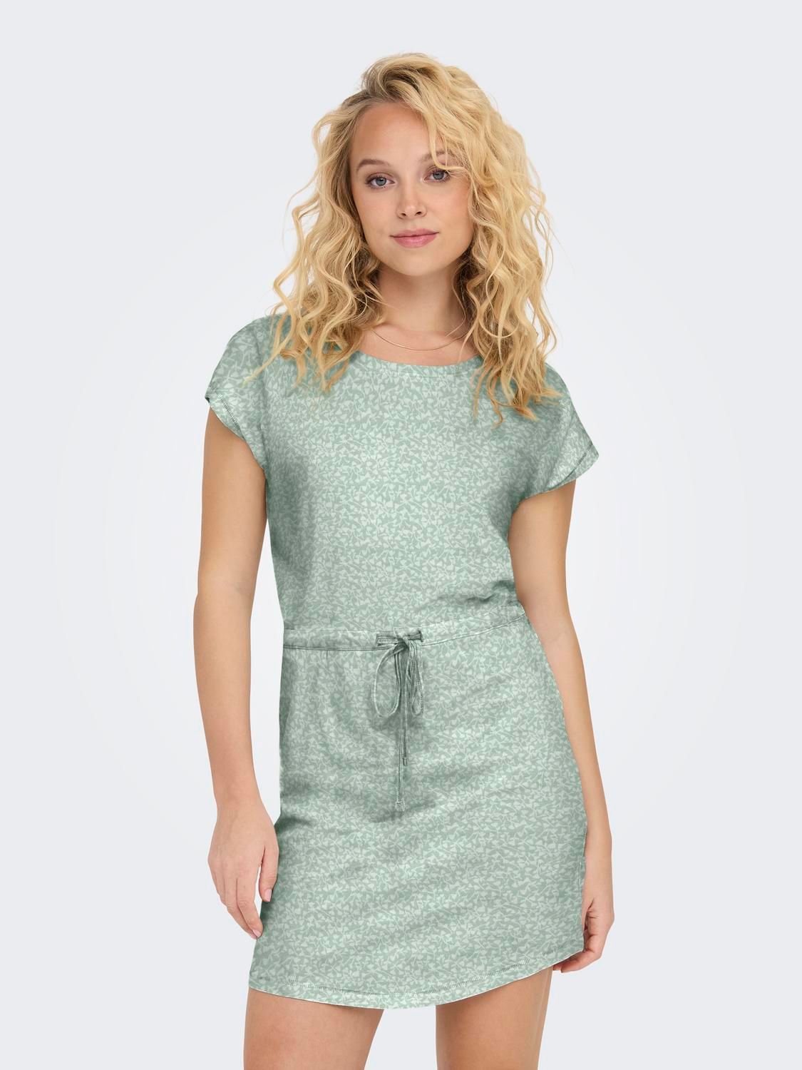 Only ONLMAY S/S DRESS NOOS Subtle Green/Mia ditsy 00103504-EKA26011400002217
