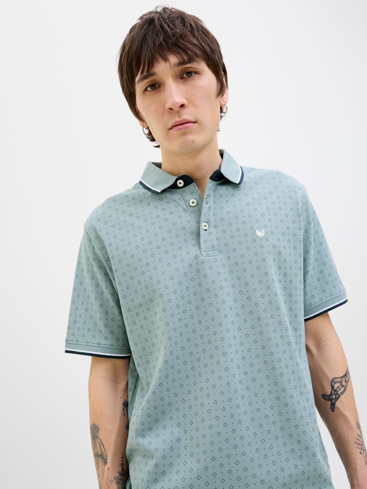 Jack & Jones JPRPAULOS PLAY AOP BLU. SS POLO Stormy Sea/NEW 2900156006018