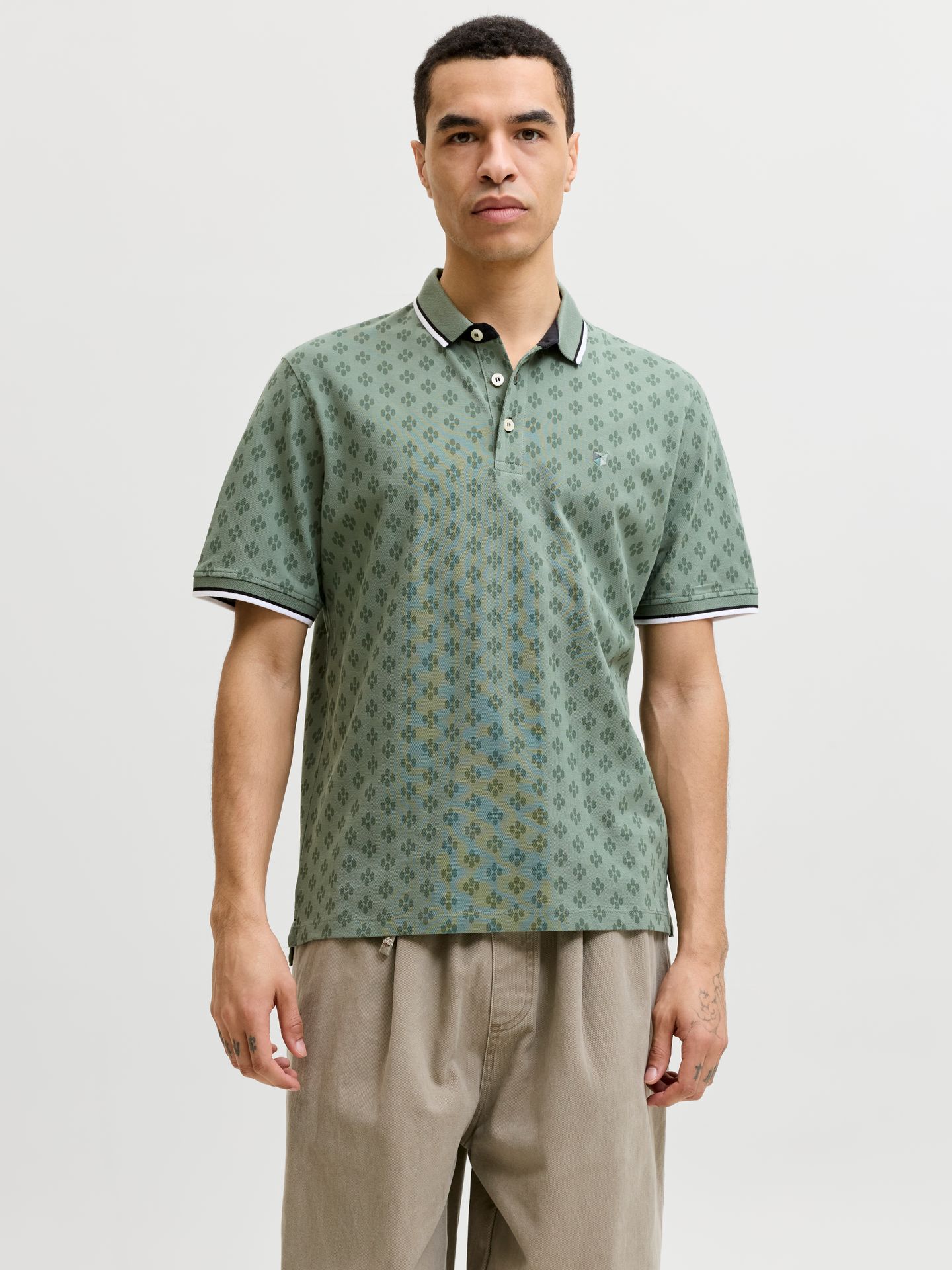 Jack & Jones JPRPAULOS PLAY AOP BLU. SS POLO Laurel Wreath 2900165939055