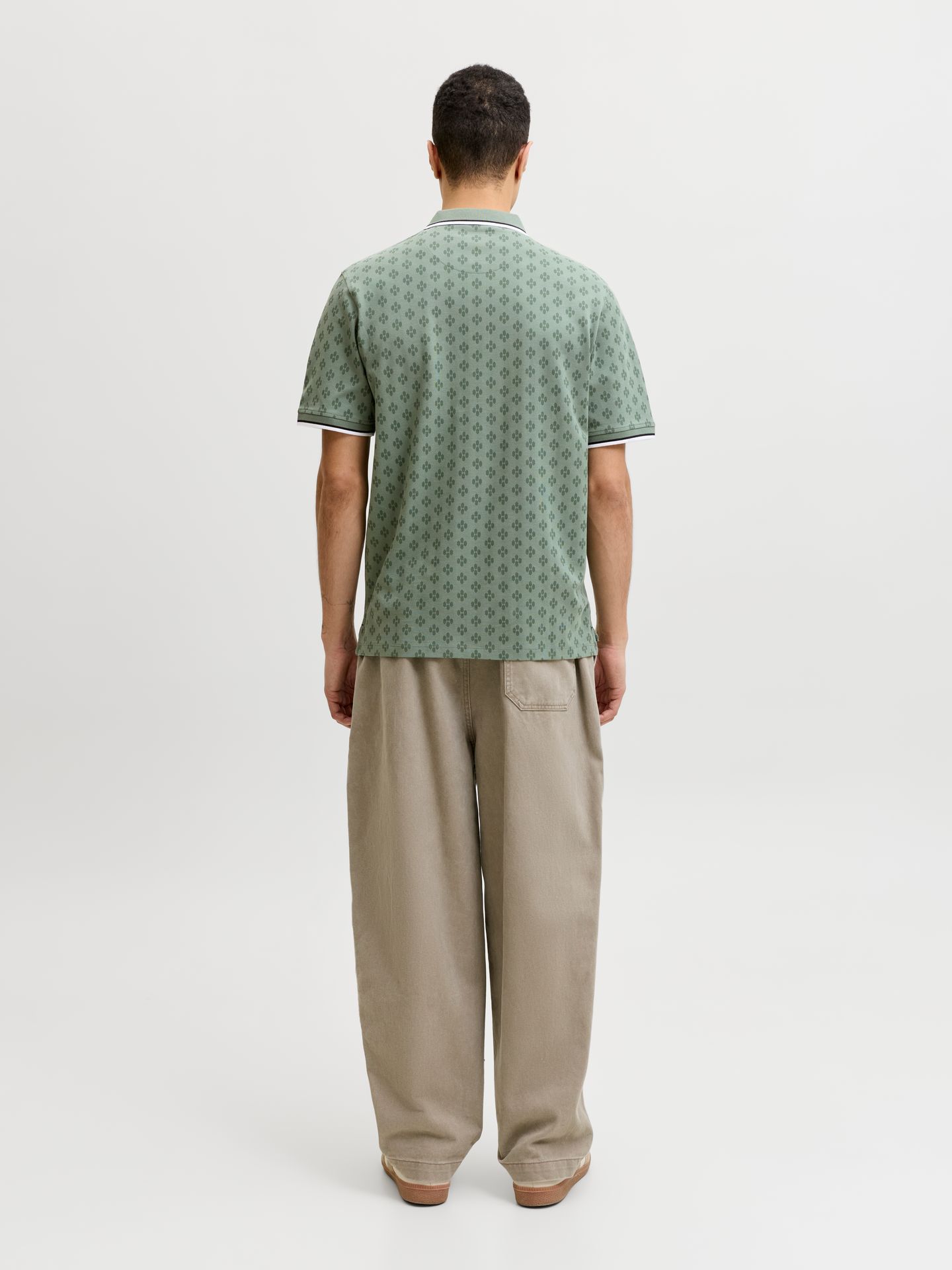 Jack & Jones JPRPAULOS PLAY AOP BLU. SS POLO Laurel Wreath 2900165939055