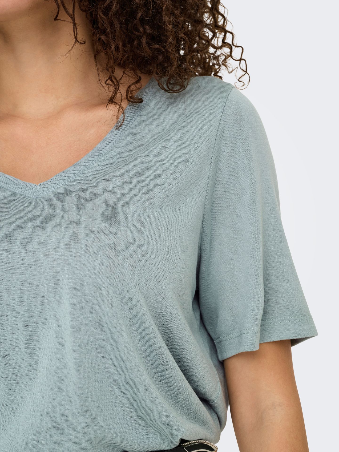Only ONLELISE S/S V-NECK TOP JRS Abyss 2900156140026 Only ONLELISE S/S V-NECK TOP JRS Abyss 2900156140026