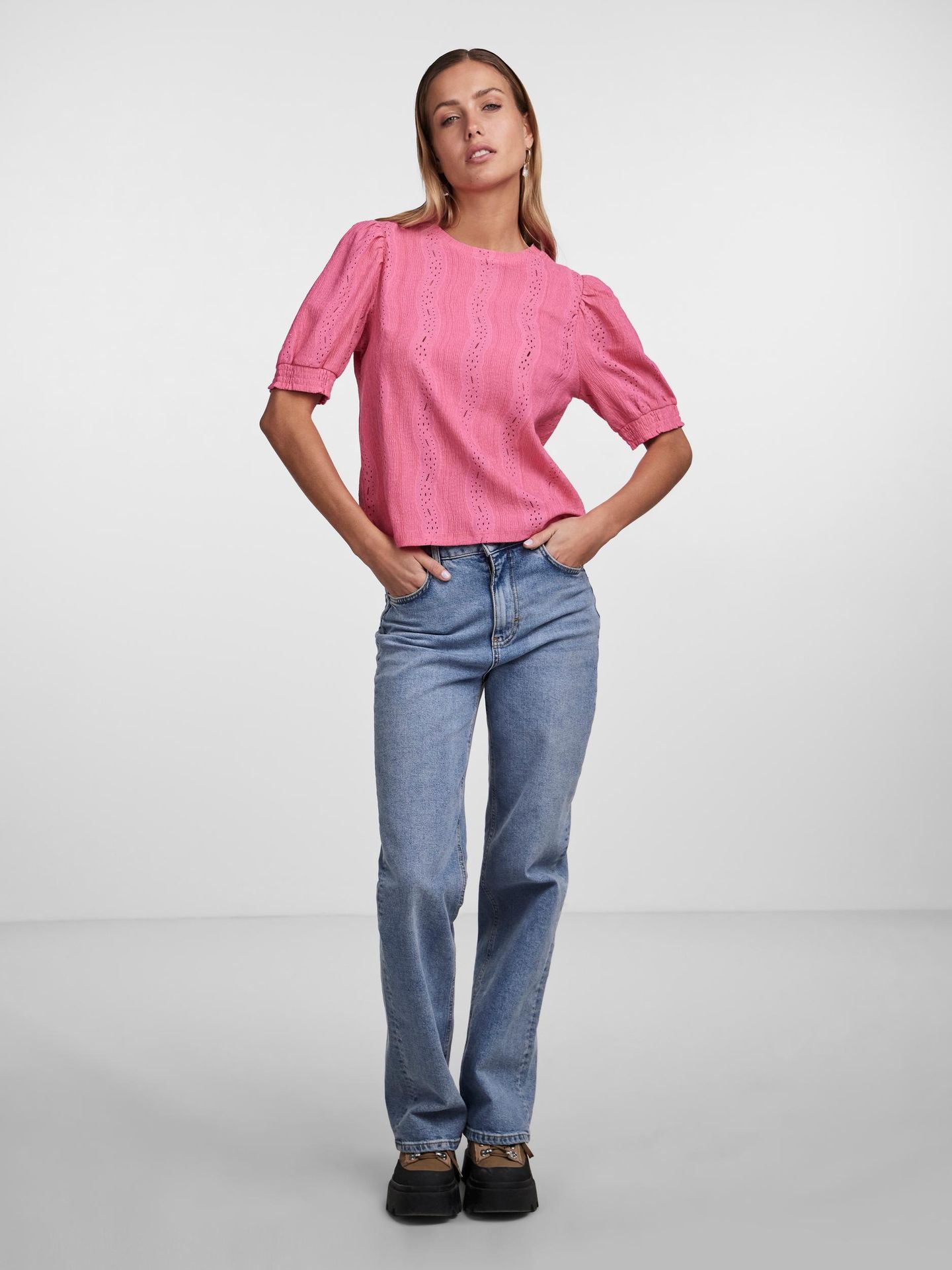 Pieces PCLAYLA 2/4 TOP Shocking Pink 2900140400013 Pieces PCLAYLA 2/4 TOP Shocking Pink 2900140400013