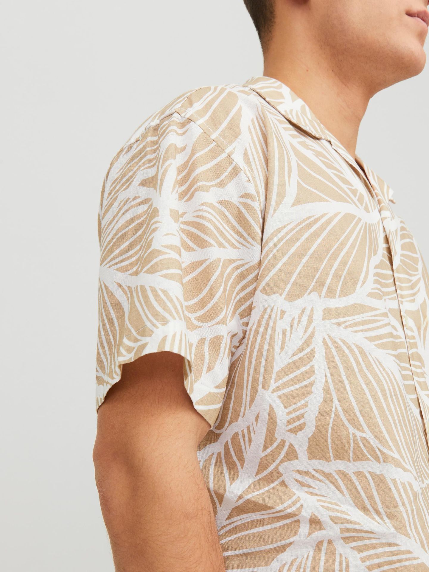 JPRBLASUMMER LINEN LEAF RESORT SHIR