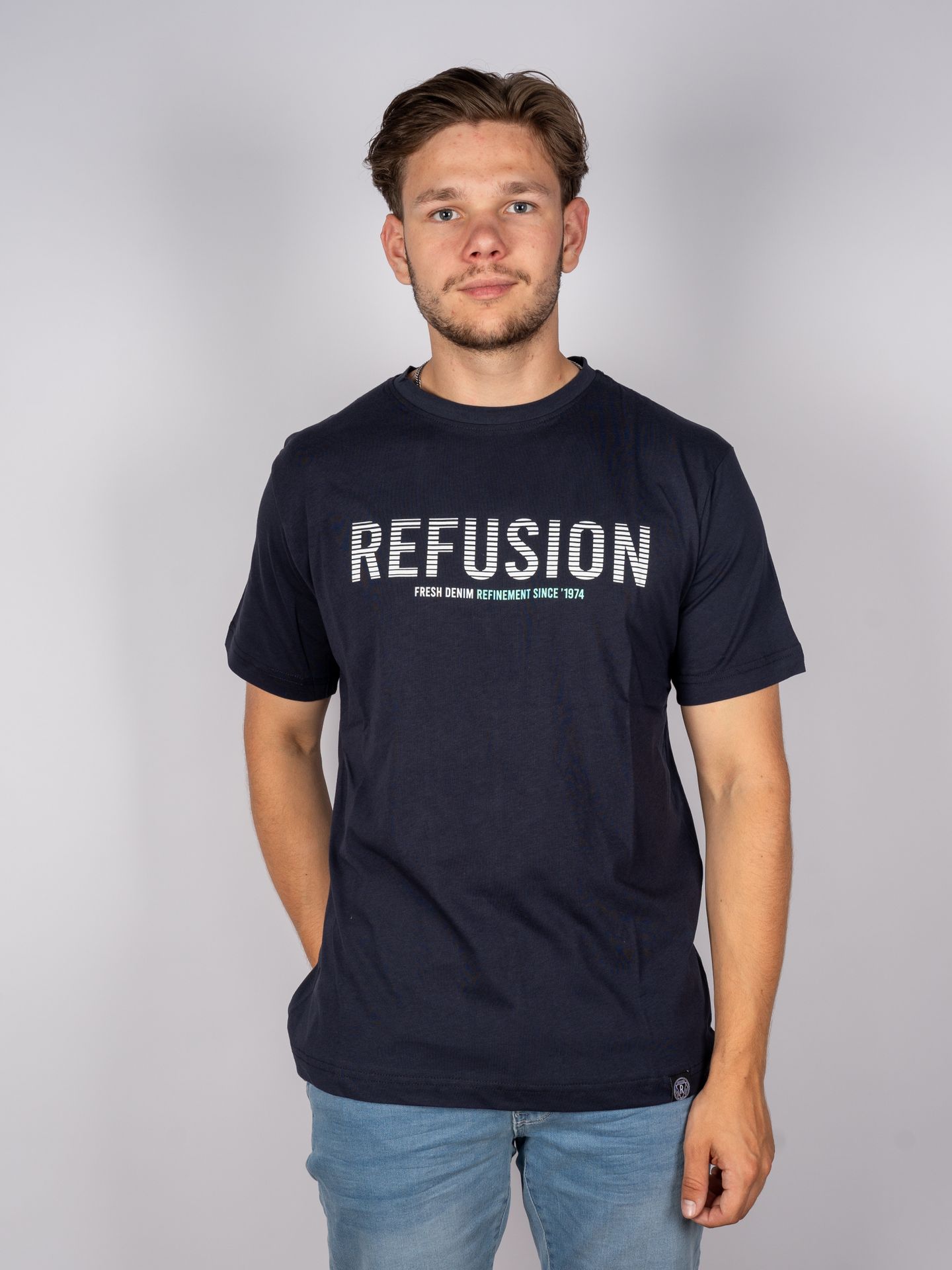 Refusion T-shirt 08 Indigo 00104797-INDI