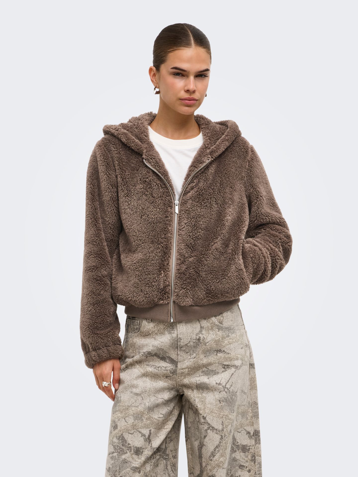 Only ONLNEWANNA CONTACT SHERPA JACKET CC Walnut 00105062-EKA26011400000945