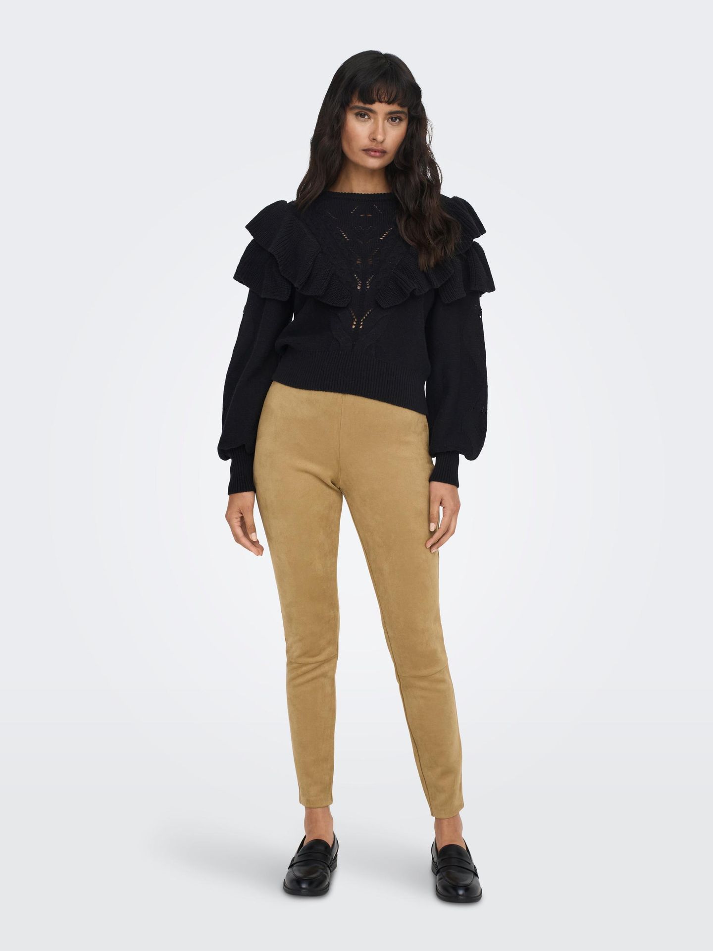 Only ONLRILLO LS RUFFLE ONECK CC KNT Black 2900141625033