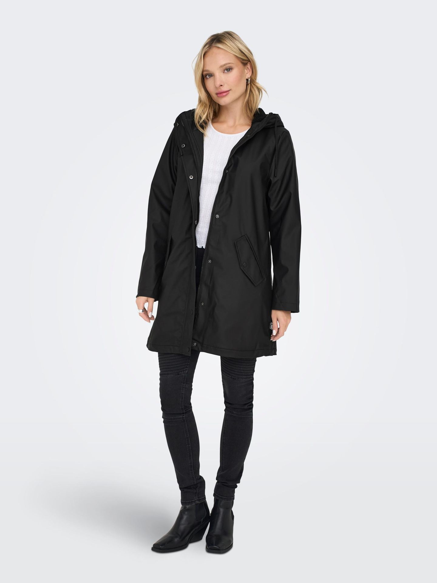 Only ONLSALLY RAINCOAT OTW NOOS Black/With Clara Leo 2900141847046