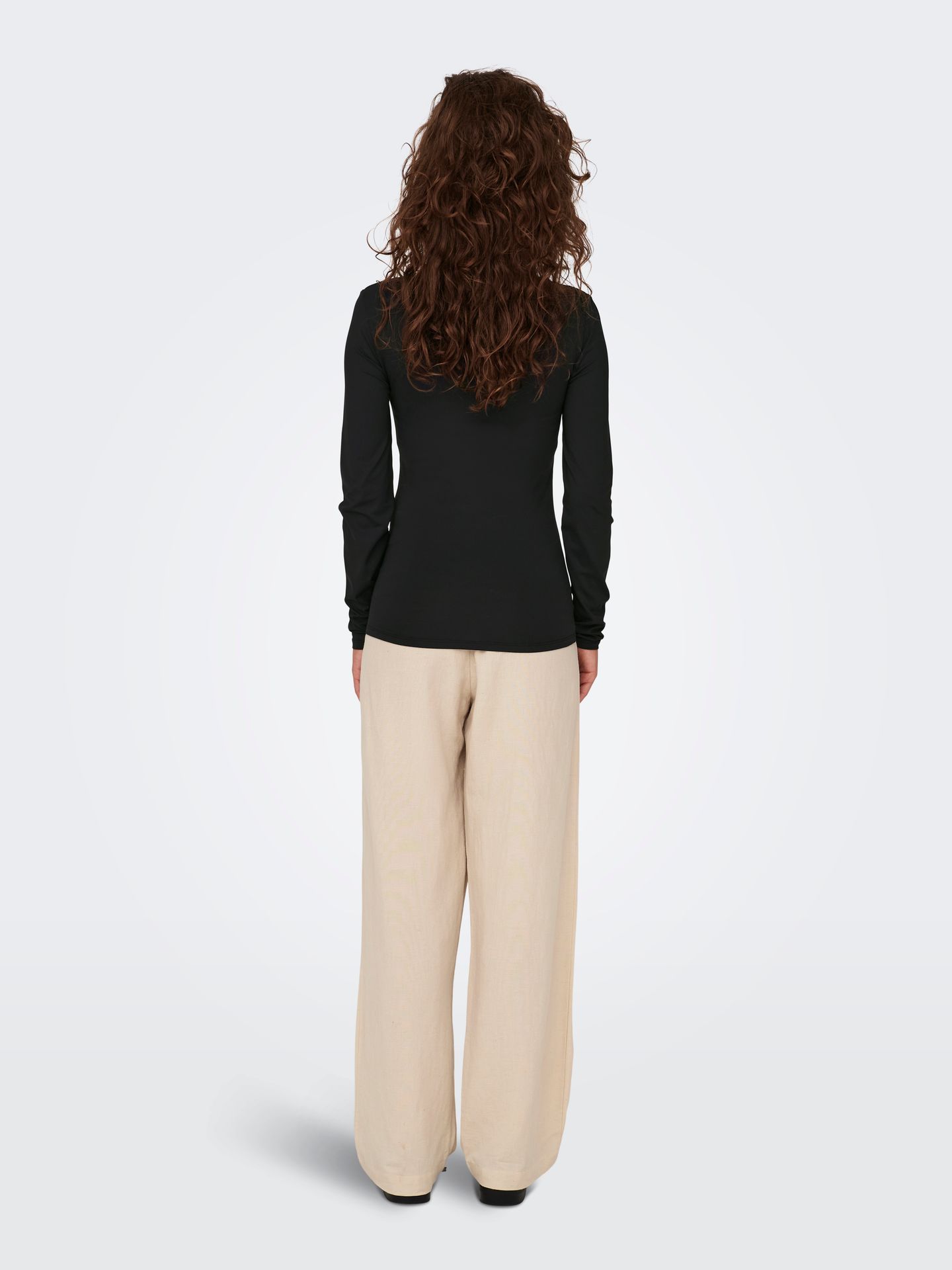 Only ONLEA L/S 2-WAY DEEP NECK TOP JRS Black 2900158409053 Only ONLEA L/S 2-WAY DEEP NECK TOP JRS Black 2900158409053