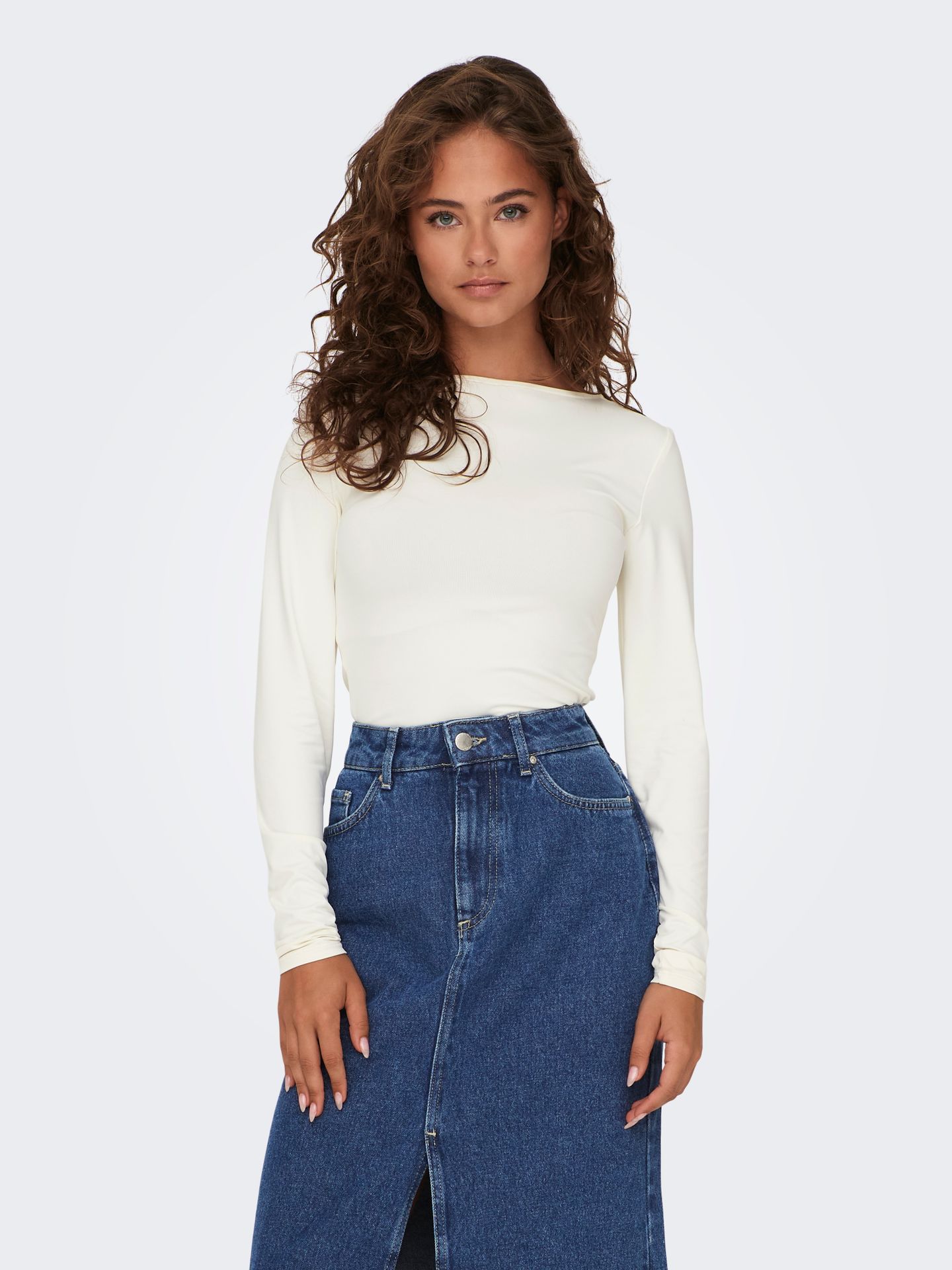 Only ONLEA L/S 2-WAY DEEP NECK TOP JRS Cloud Dancer 2900158410011 Only ONLEA L/S 2-WAY DEEP NECK TOP JRS Cloud Dancer 2900158410011