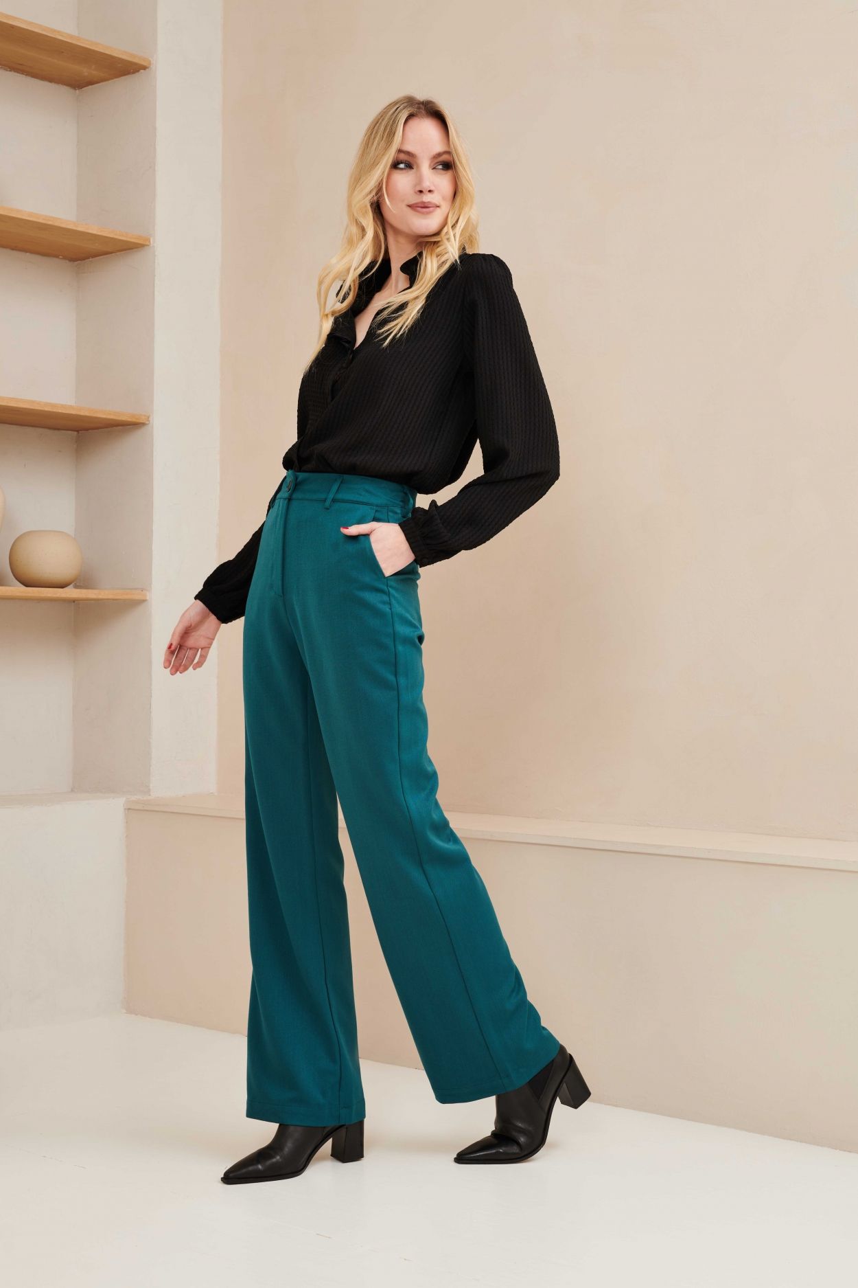 Lofty Manner Blouse Marieke 600 black 2900142822042