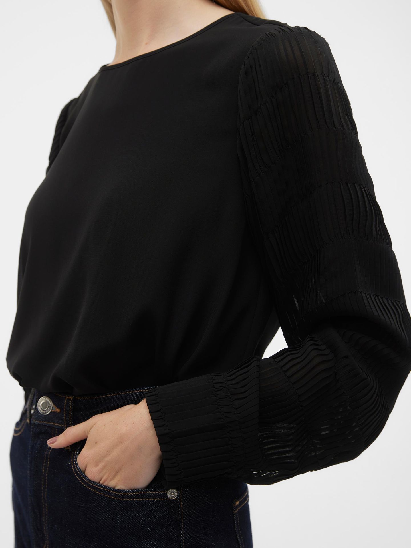 Vero Moda VMSKYLAR LS TOP WVN PA Black 2900143870035