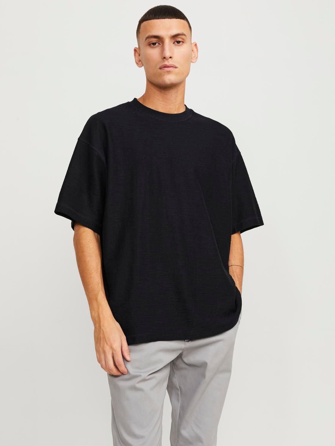 Jack & Jones JPRBLARUBERT STRUCTURE SS TEE LN Black Onyx 2900145198052 Jack & Jones JPRBLARUBERT STRUCTURE SS TEE LN Black Onyx 2900145198052