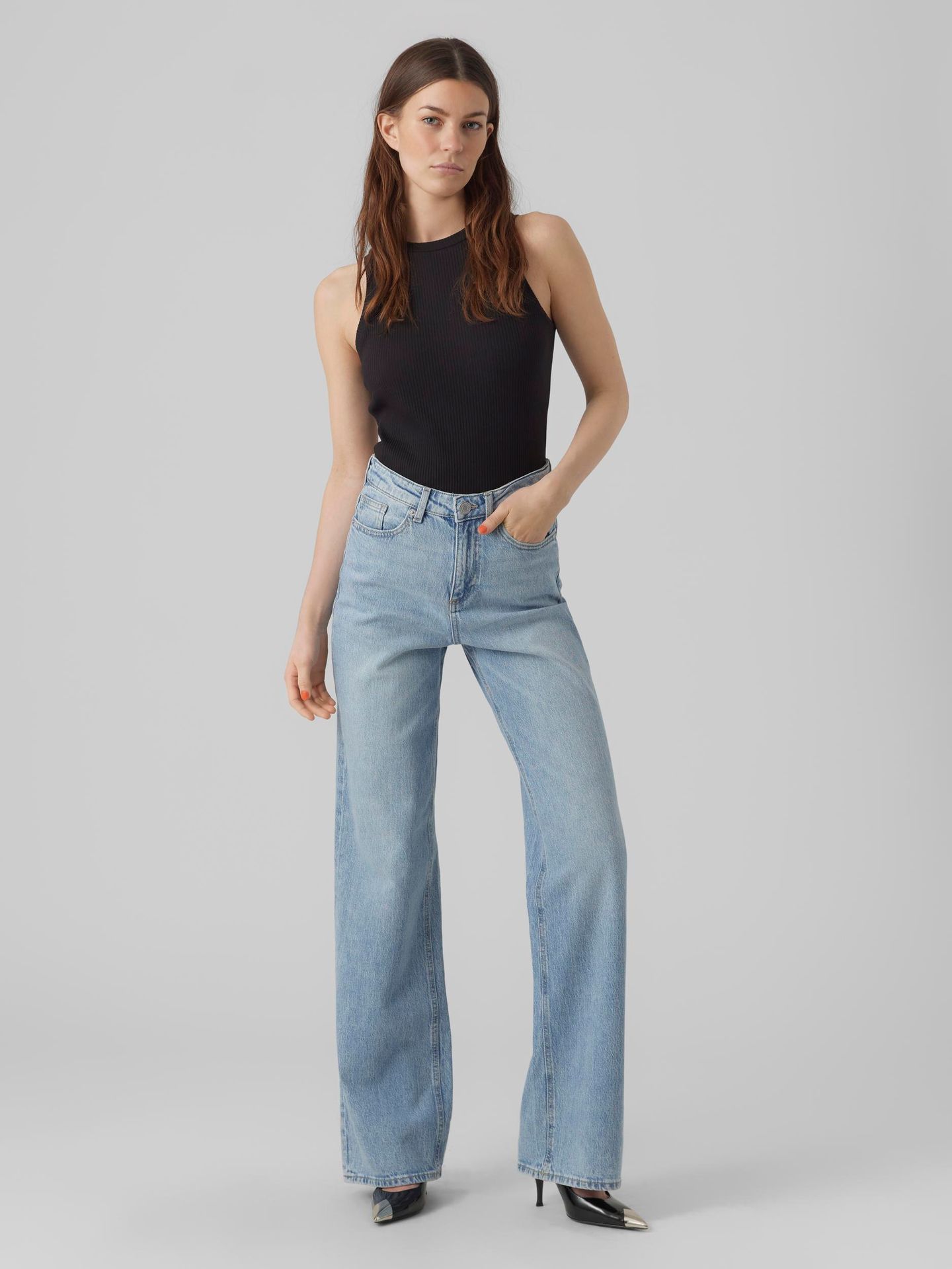 Vero Moda VMTESSA HR WIDE JEANS RA339 GA NOOS Light Blue Denim 2900145905094 Vero Moda VMTESSA HR WIDE JEANS RA339 GA NOOS Light Blue Denim 2900145905094