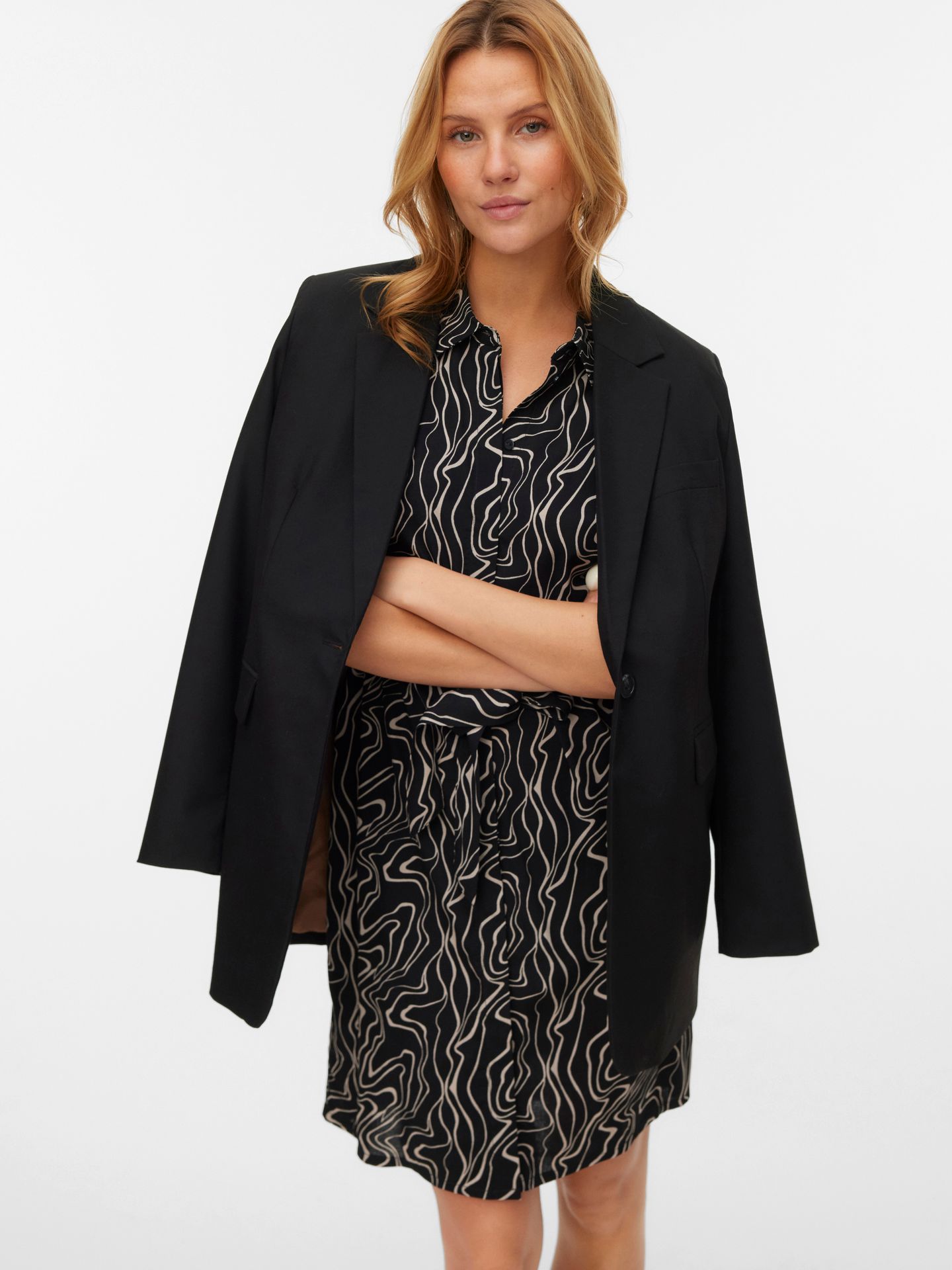 Vero Moda VMEASY JOY S/S SHIRT DRESS WVN GA Black/Dana 2900166795049