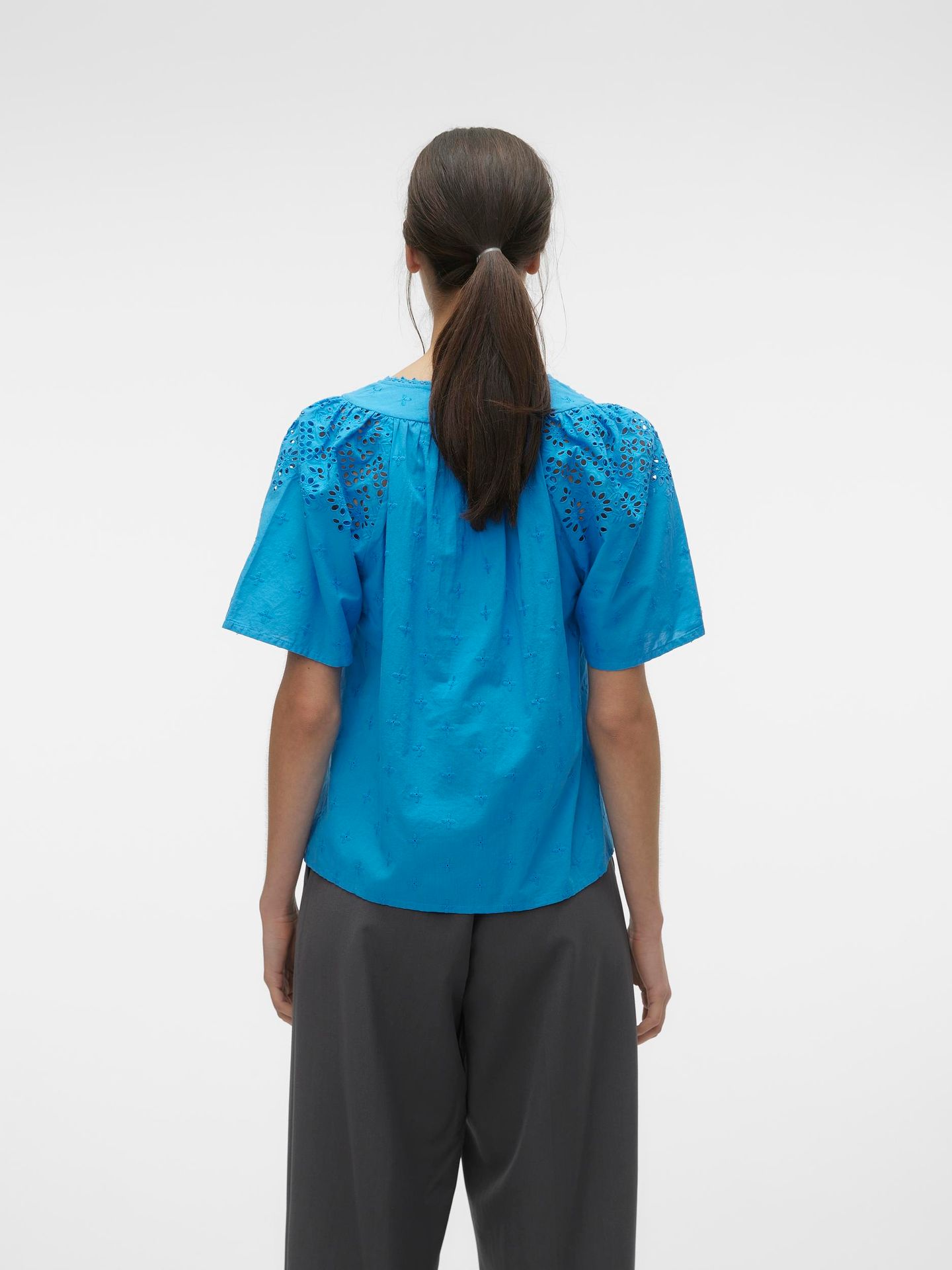 Vero Moda VMKAFFA S/S V-NECK TOP WVN BTQ Ibiza Blue 2900147149021