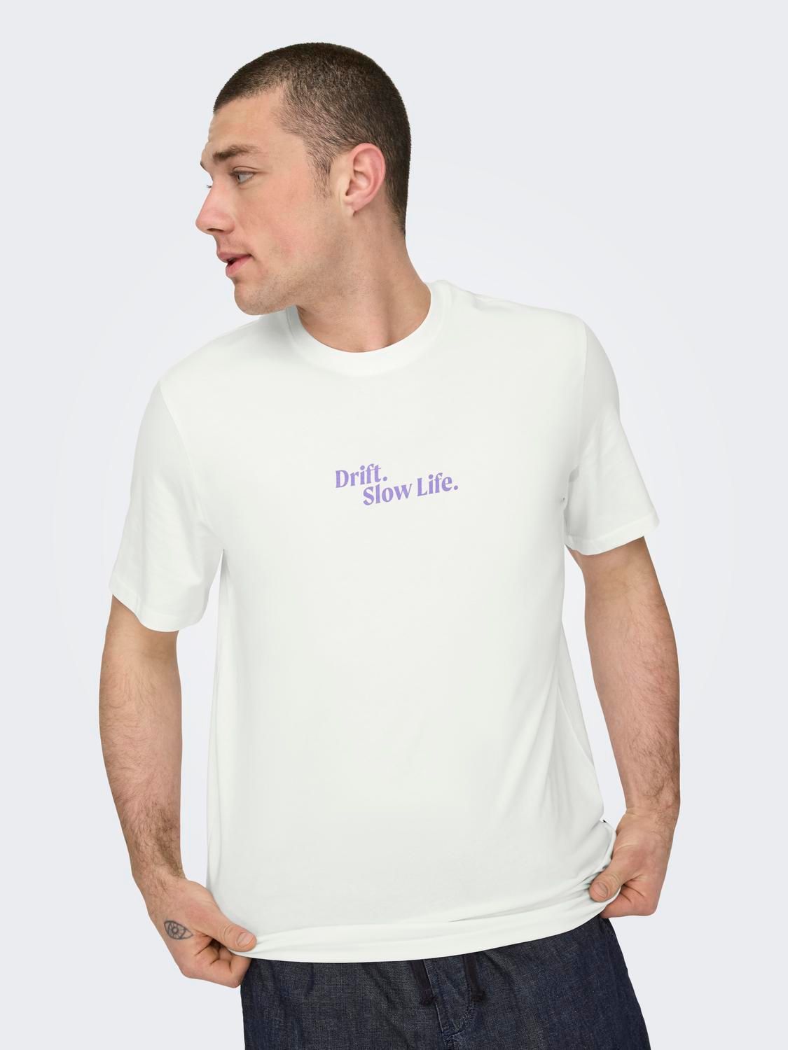 Only & Sons ONSKYE REG PHOTO SS TEE Cloud Dancer/DRIFT 2900147743021 Only & Sons ONSKYE REG PHOTO SS TEE Cloud Dancer/DRIFT 2900147743021