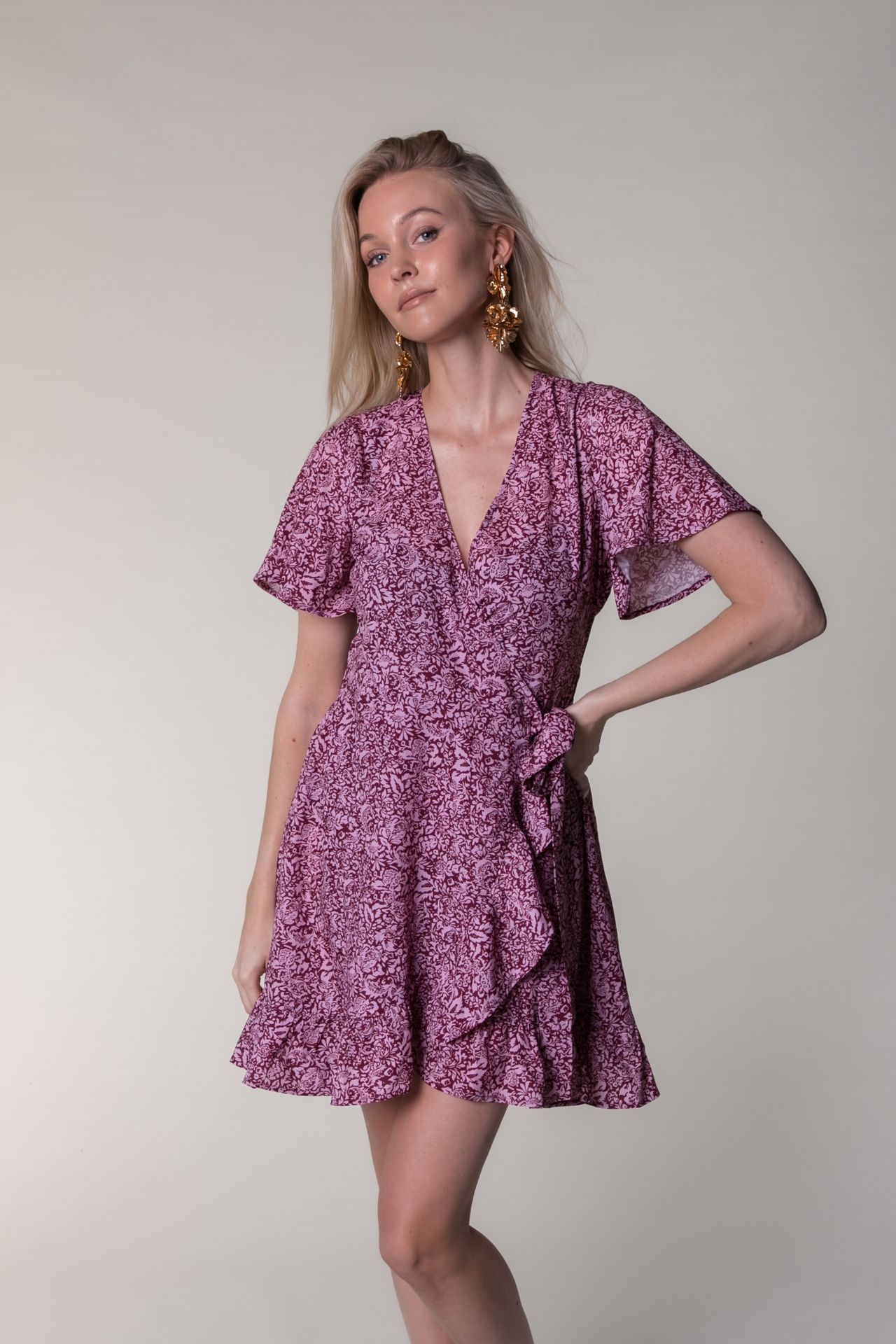 Colourful Rebel Telsi Floral Short Sleeve Wrap Dress 616 medium pink 2900147797031