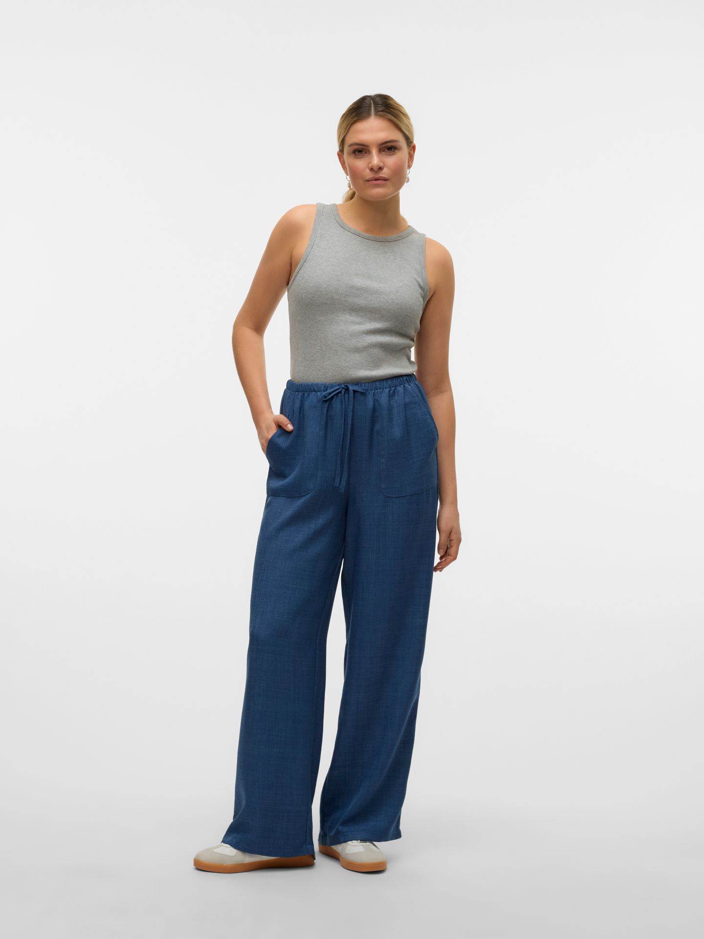 Vero Moda VMMELANEY HW LOOSE PANT WVN GA NOOS Dark Denim/Melange 2900162206051