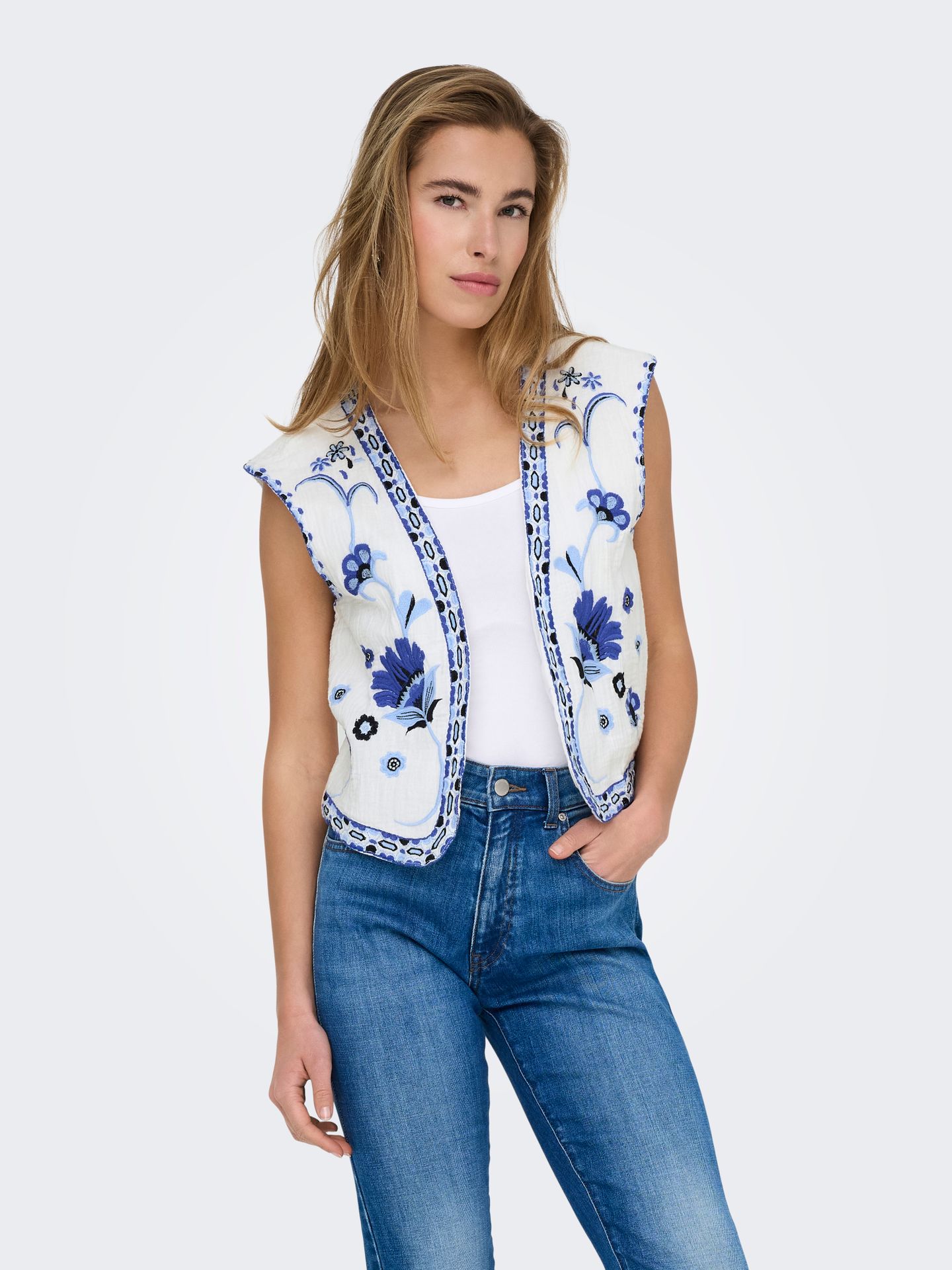 Only ONLTHYRA LIFE SL EMB VEST WVN CS Cloud Dancer/Lemons 00108821-EKA26011400000233
