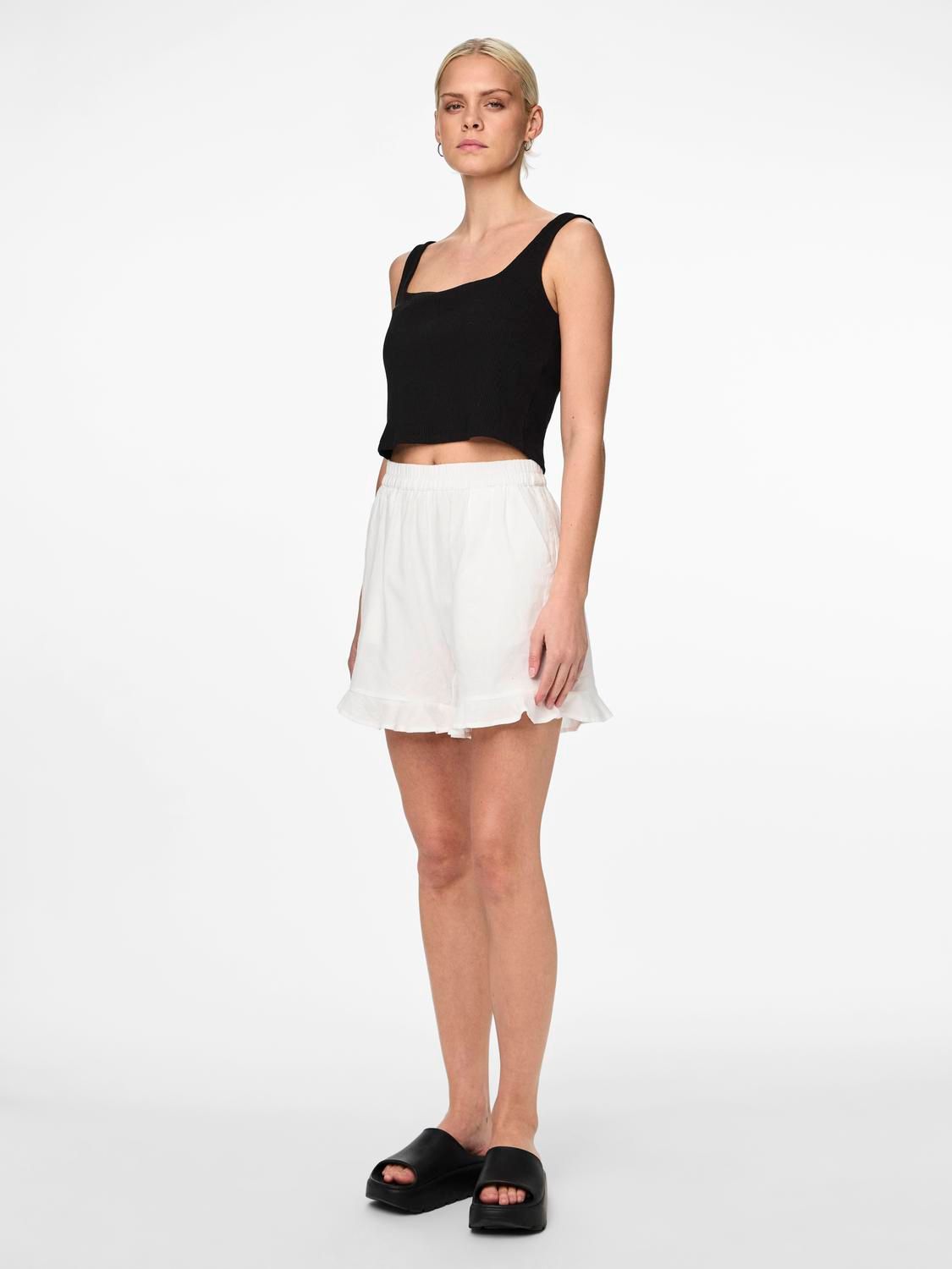 Pieces PCMILLA HW SHORTS Bright White 2900148540032