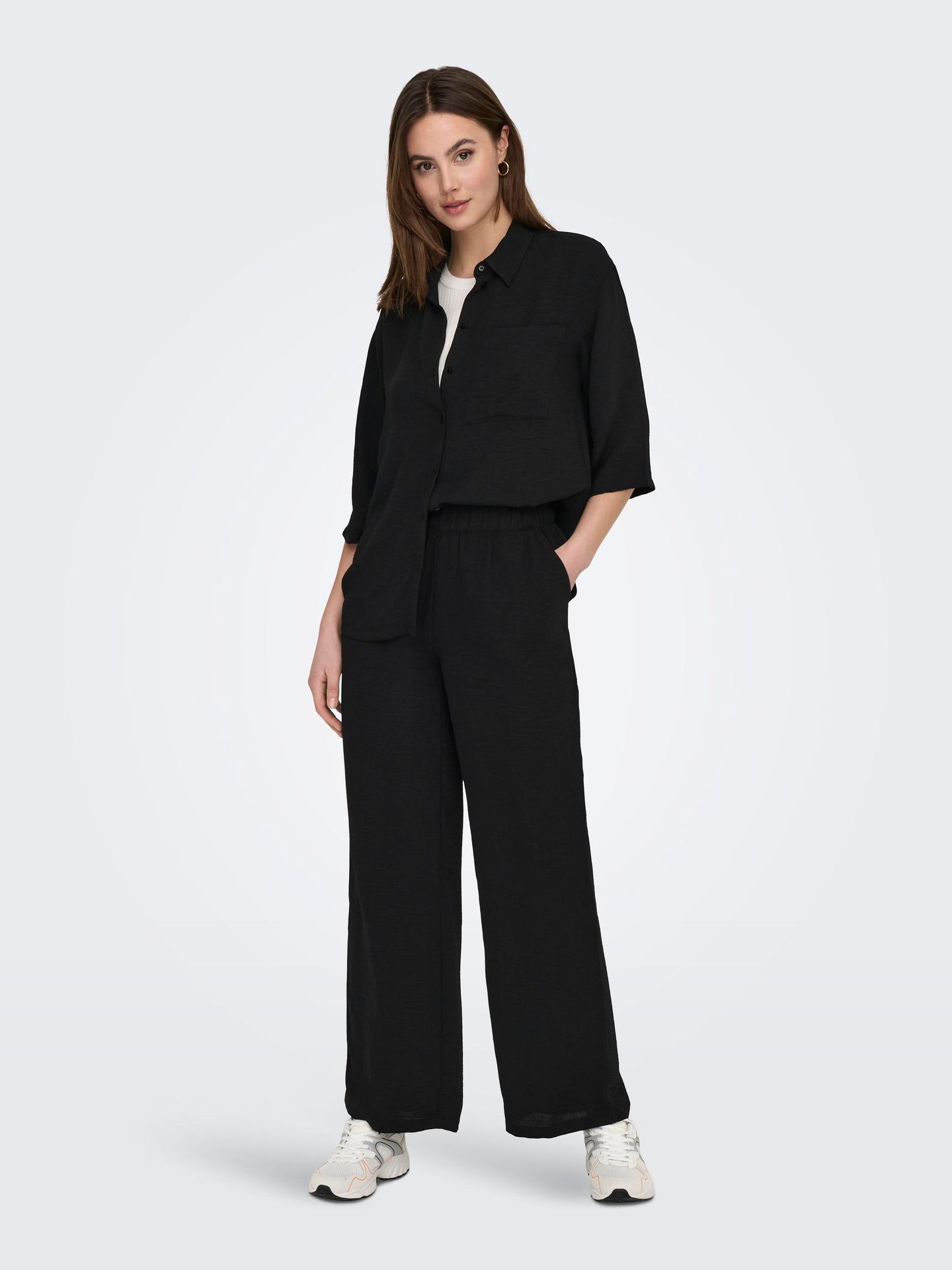 JDY JDYDIVYA LIFE 3/4 LOOSE SHIRT WVN N Black 2900148595025 JDY JDYDIVYA LIFE 3/4 LOOSE SHIRT WVN N Black 2900148595025