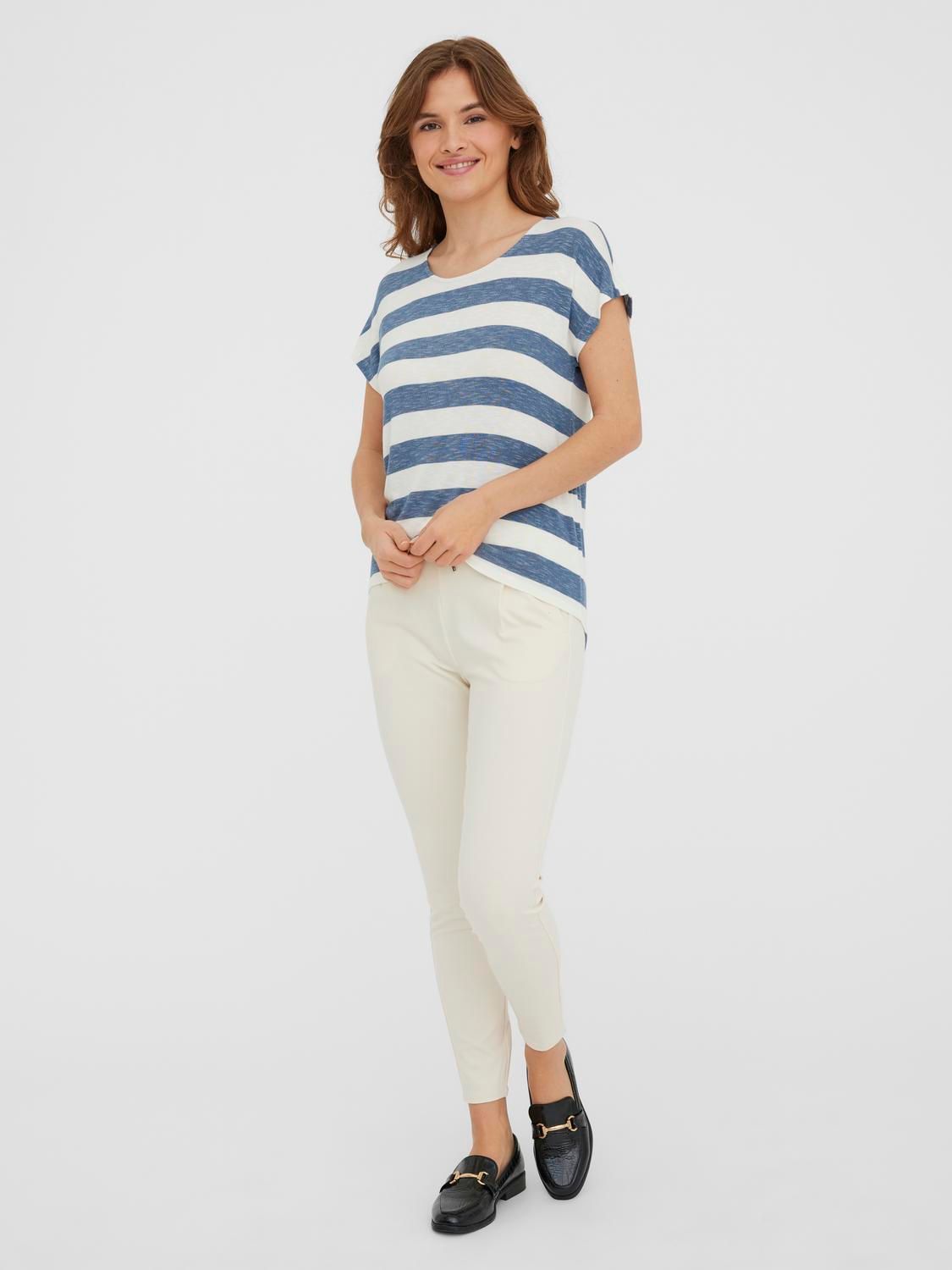 Vero Moda VMWIDE STRIPE SL TOP GA JRS NOOS China Blue/SNOW WHITE 2900148596053 Vero Moda VMWIDE STRIPE SL TOP GA JRS NOOS China Blue/SNOW WHITE 2900148596053