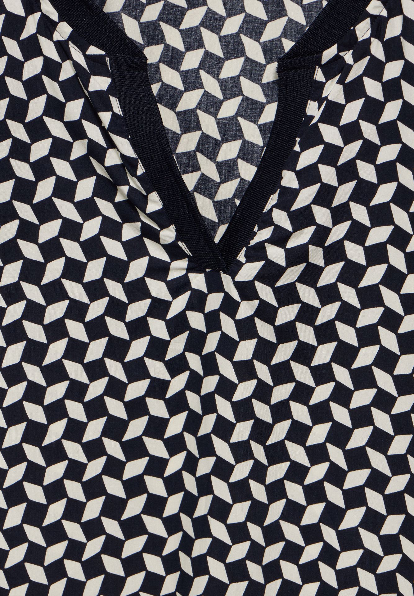 Street-One A345059 LTD QR V-neck blouse w tape night sky blue 2900148977036