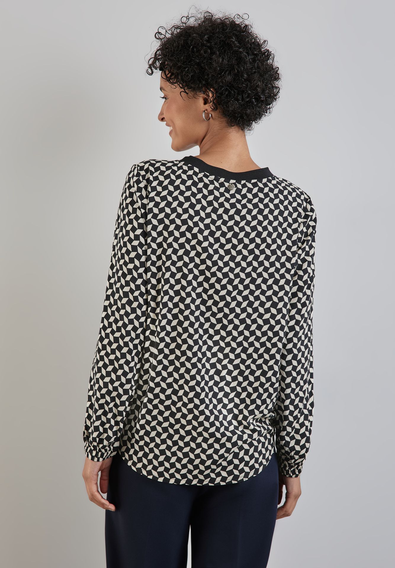 Street-One A345059 LTD QR V-neck blouse w tape night sky blue 2900148977036