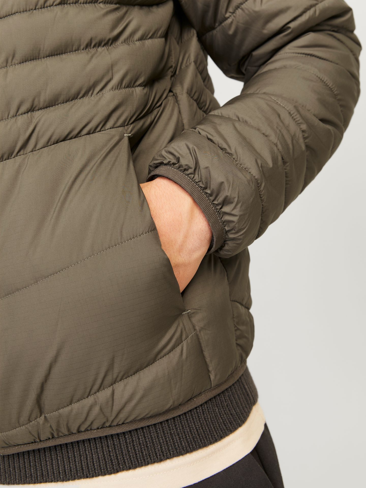 Jack & Jones JJESTATE PACKABLE PUFFER COLLAR NOO Canteen 2900149568059