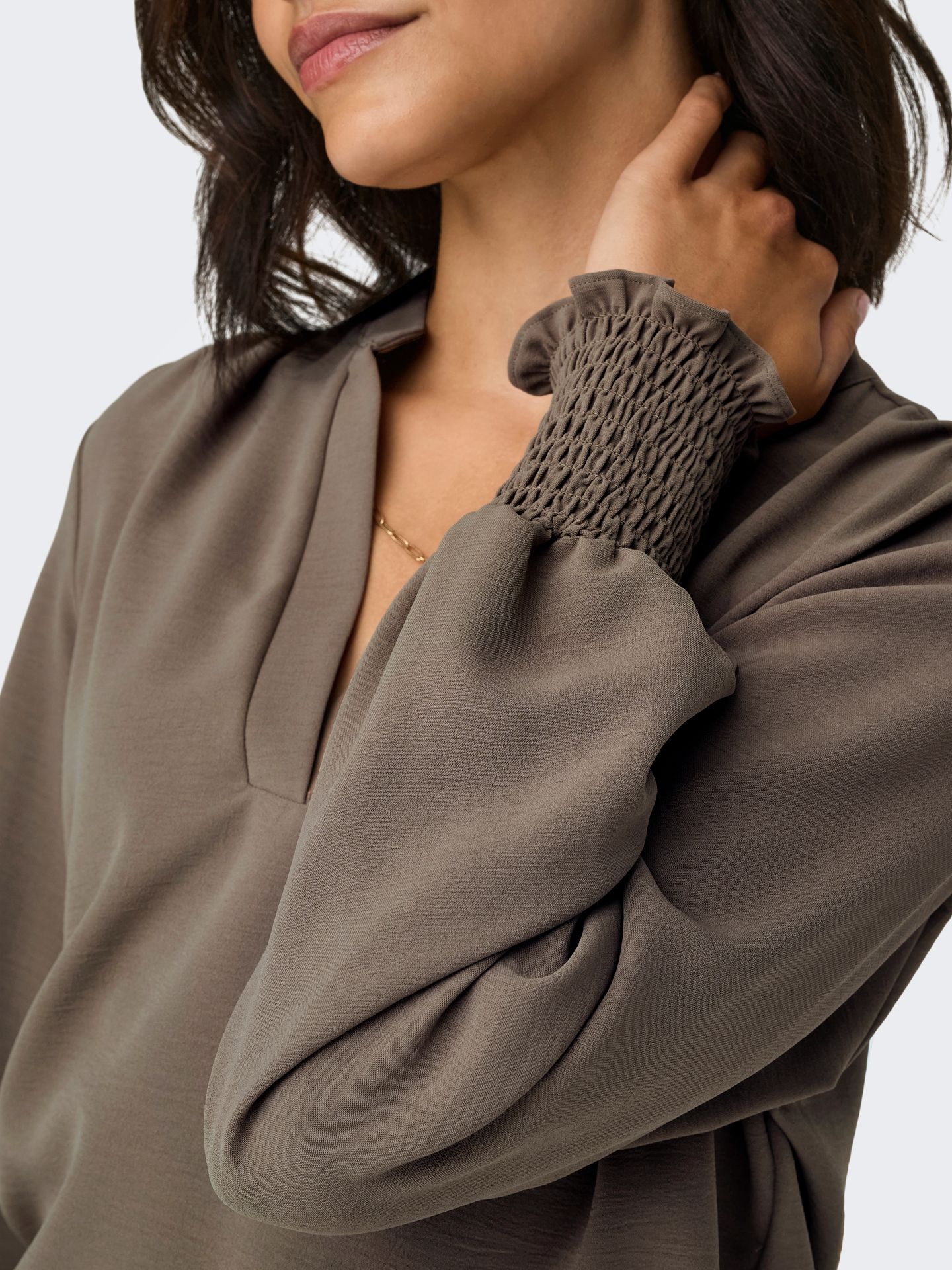 Only ONLMETTE V-NECK LS SMOCK TOP NOOS W Brown Lentil 2900149835021